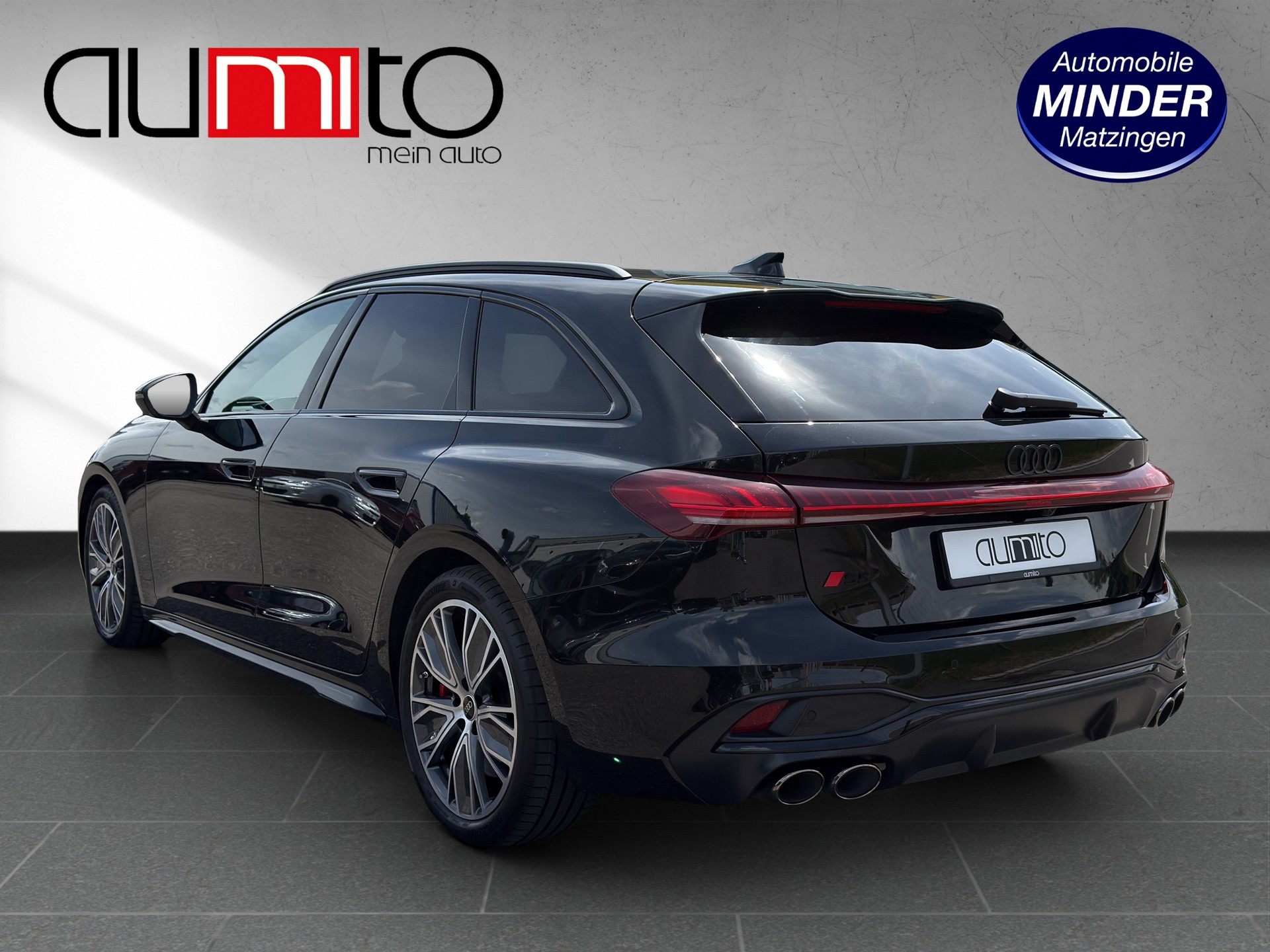 AUDI S5 Avant TFSI quattro S tronic-image-4