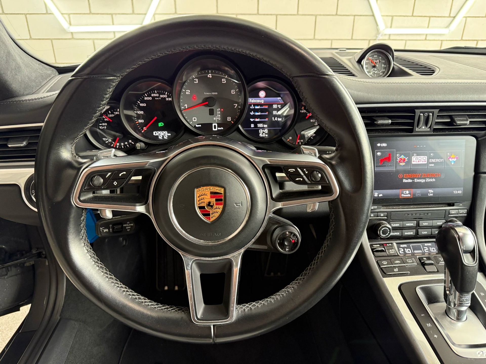 PORSCHE 911 Carrera 4S PDK-image-6