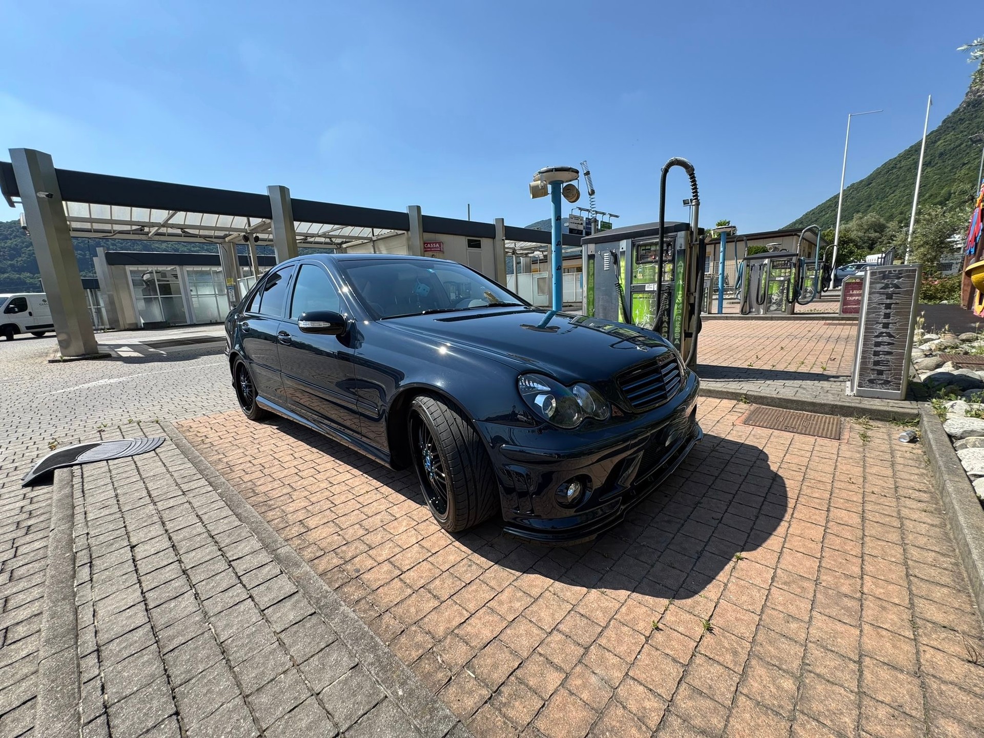 MERCEDES-BENZ C 180 Kompressor AMG Line