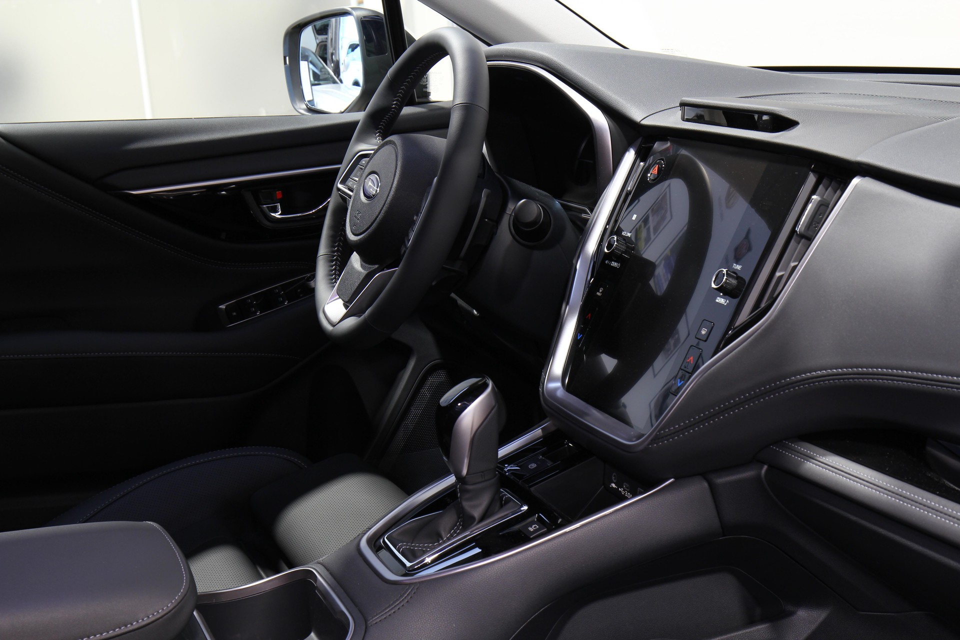 SUBARU Outback 2.5i Final Edition-image-11
