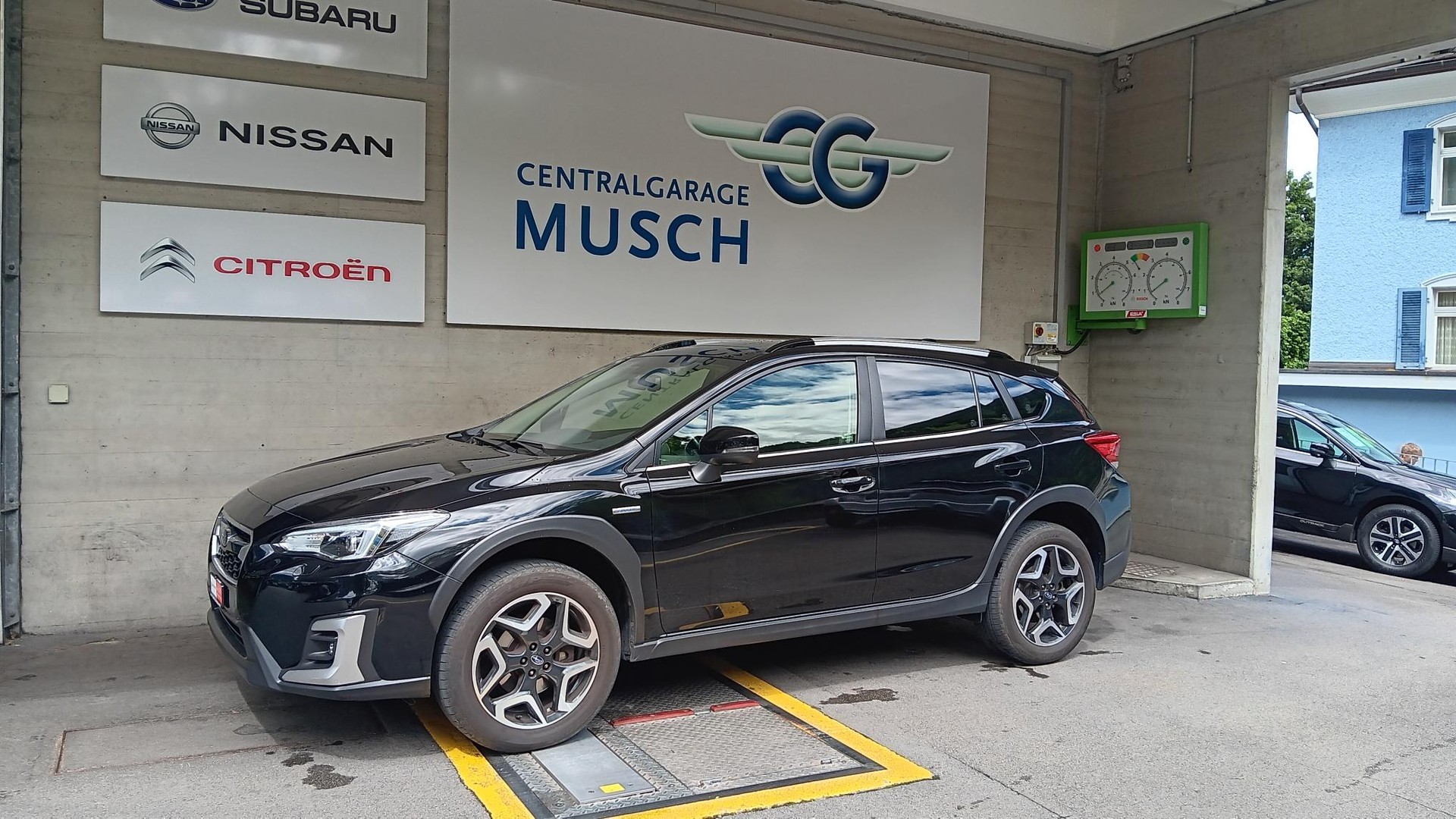 SUBARU XV 2.0 e-Boxer Luxury AWD Lineartronic-showroom-element-1