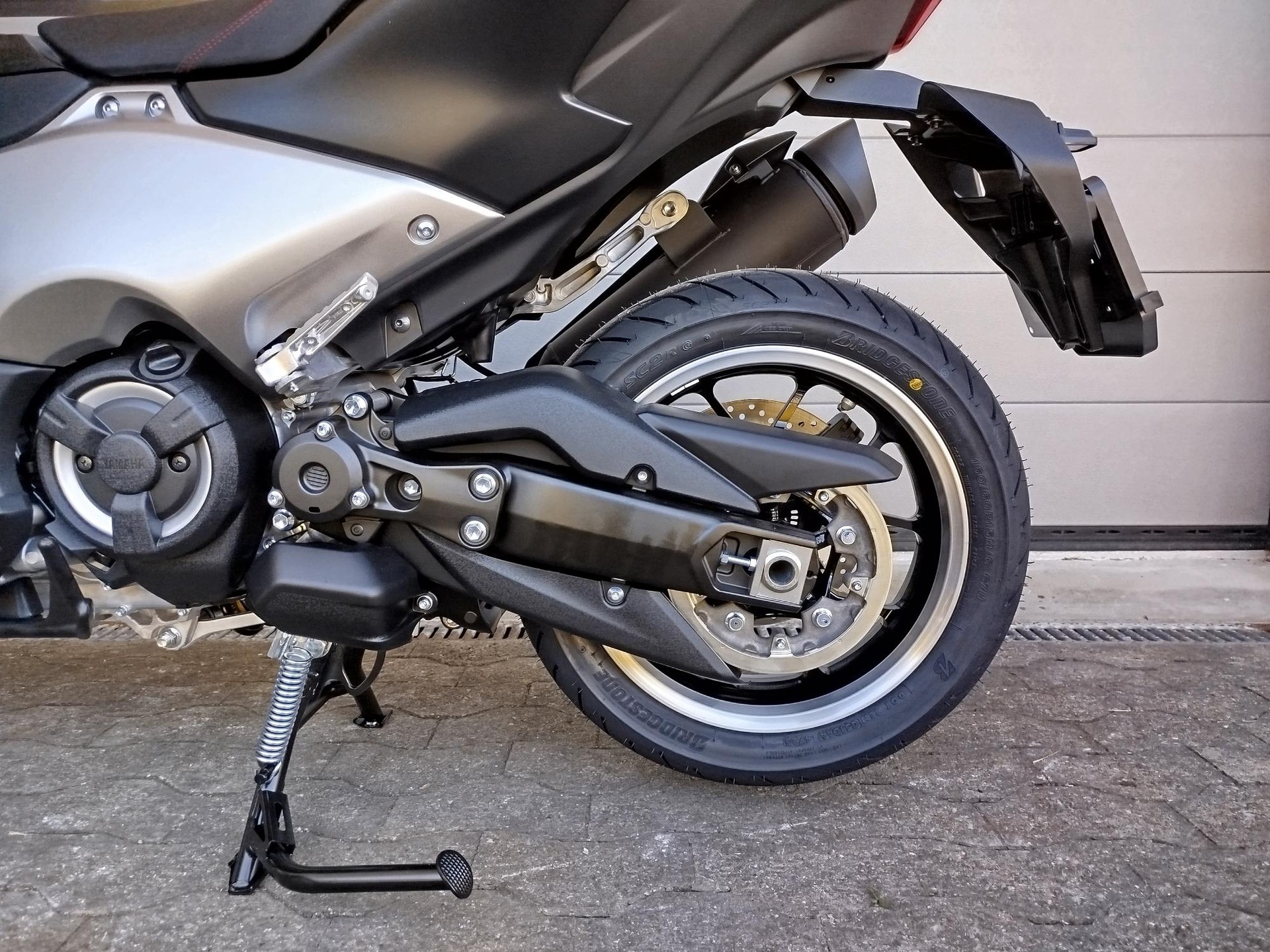 YAMAHA XP 560 T-Max-image-7
