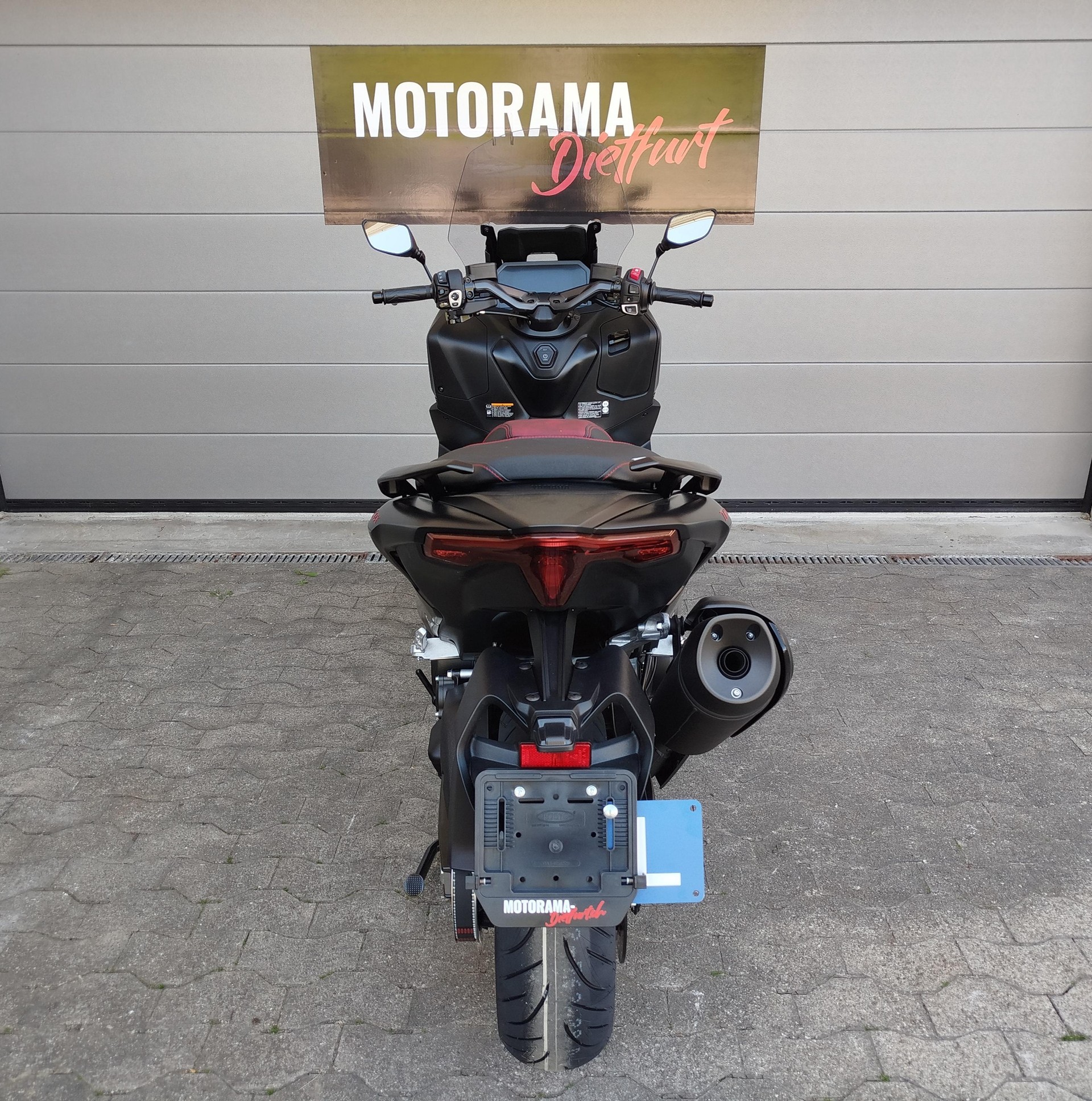 YAMAHA XP 560 T-Max-image-5