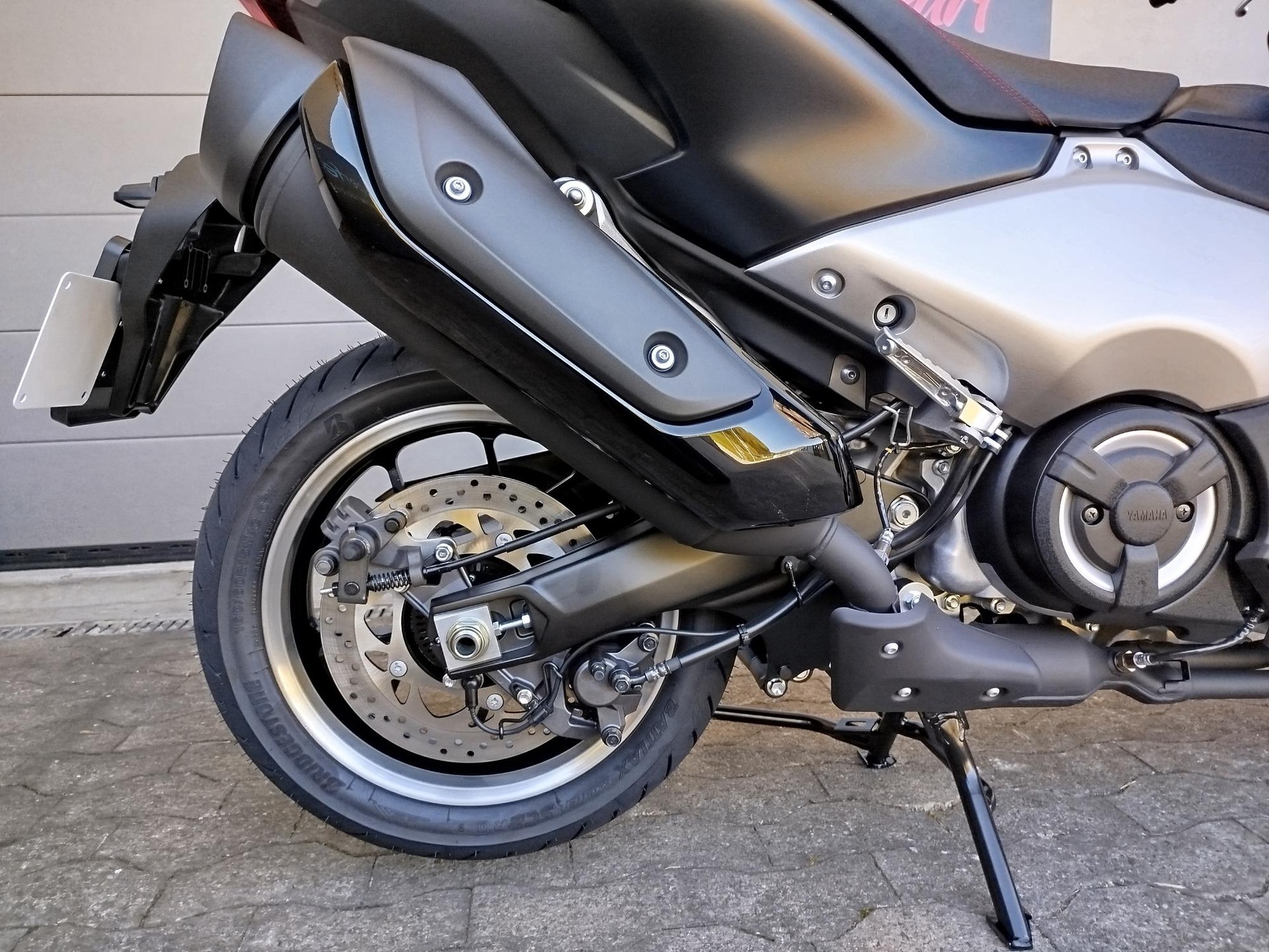 YAMAHA XP 560 T-Max-image-6