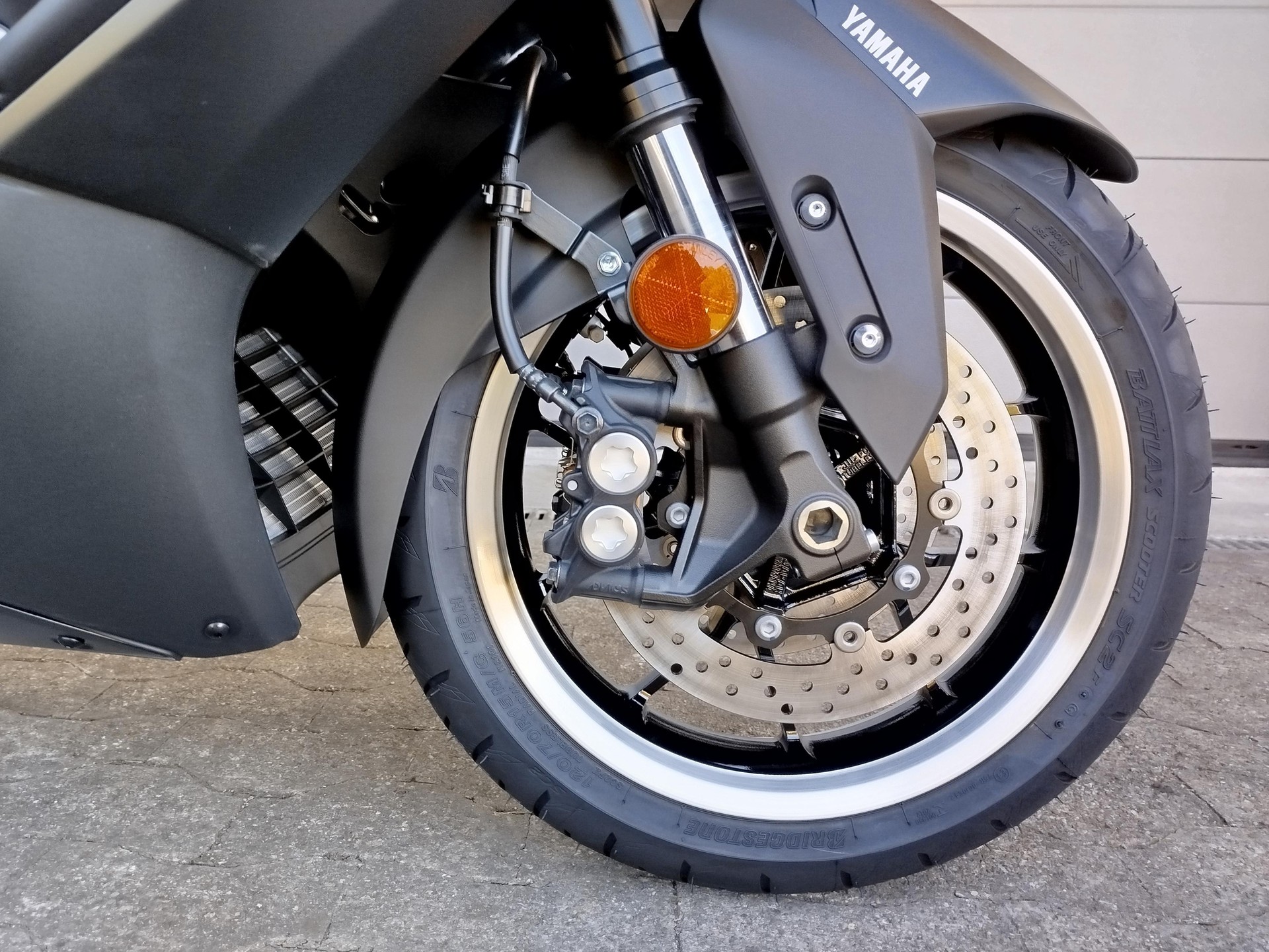 YAMAHA XP 560 T-Max-image-8