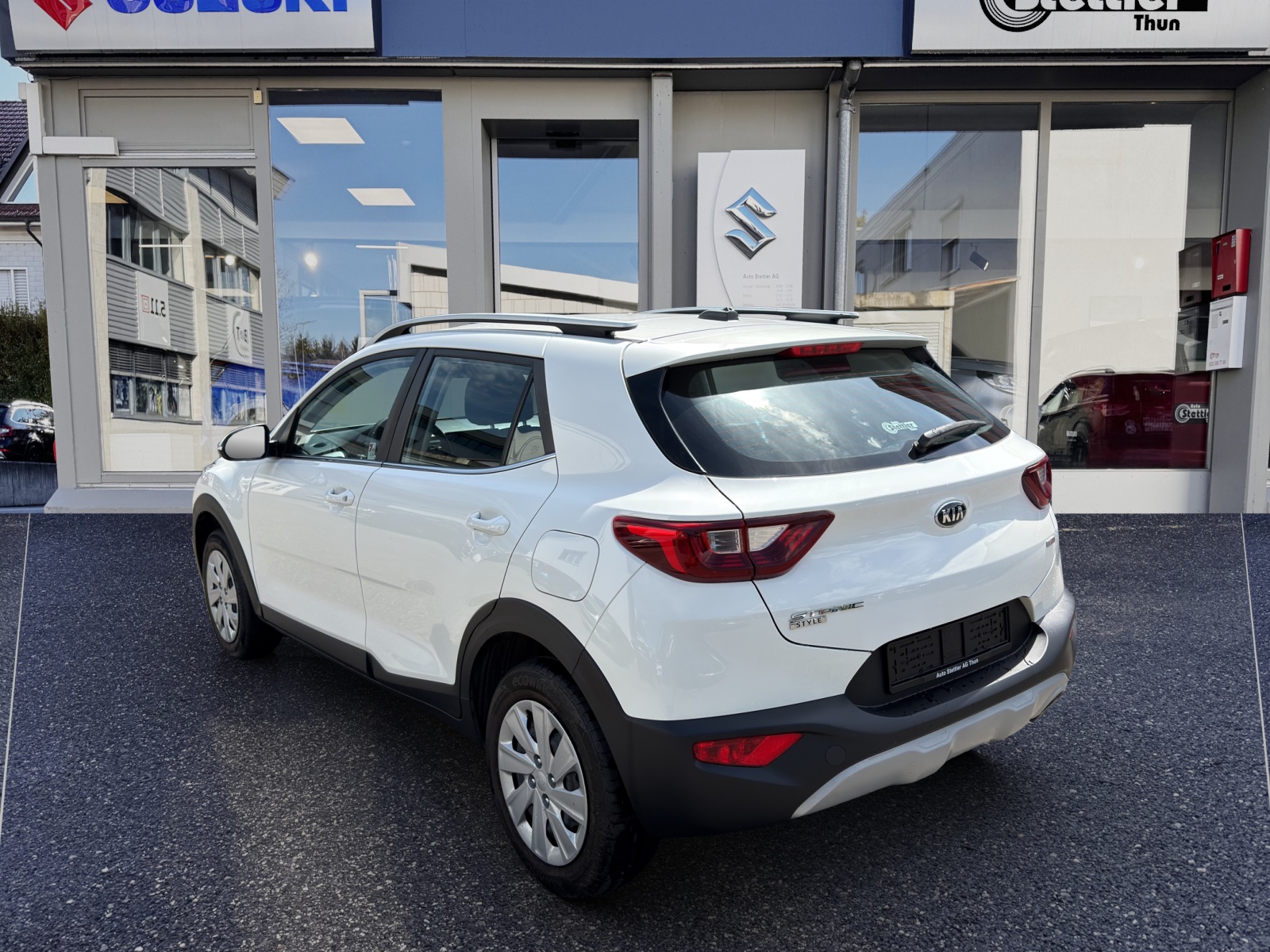 KIA Stonic 1.0 T-GDi-showroom-element-3