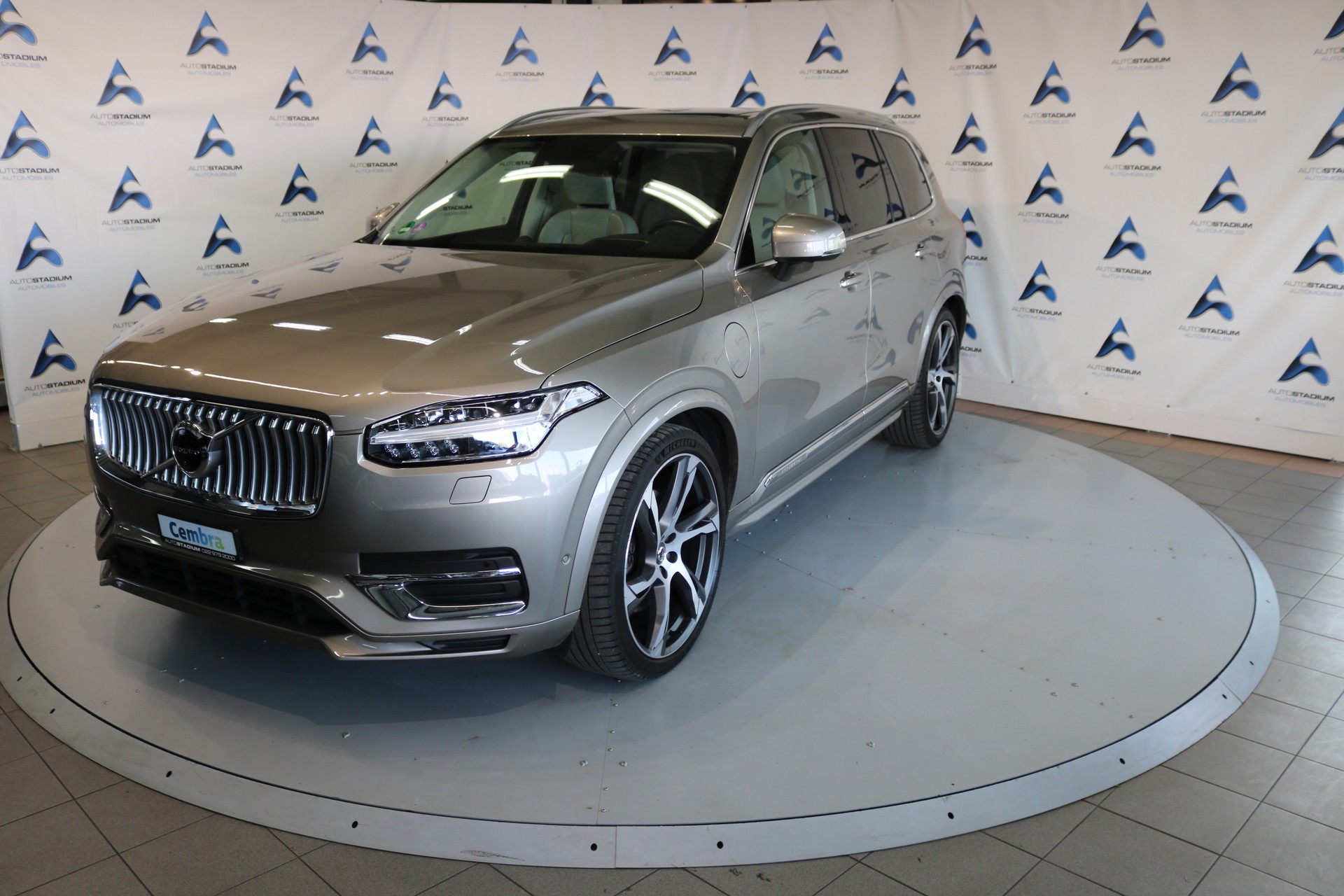 VOLVO XC90 T8 eAWD Inscription Geartronic-image-22