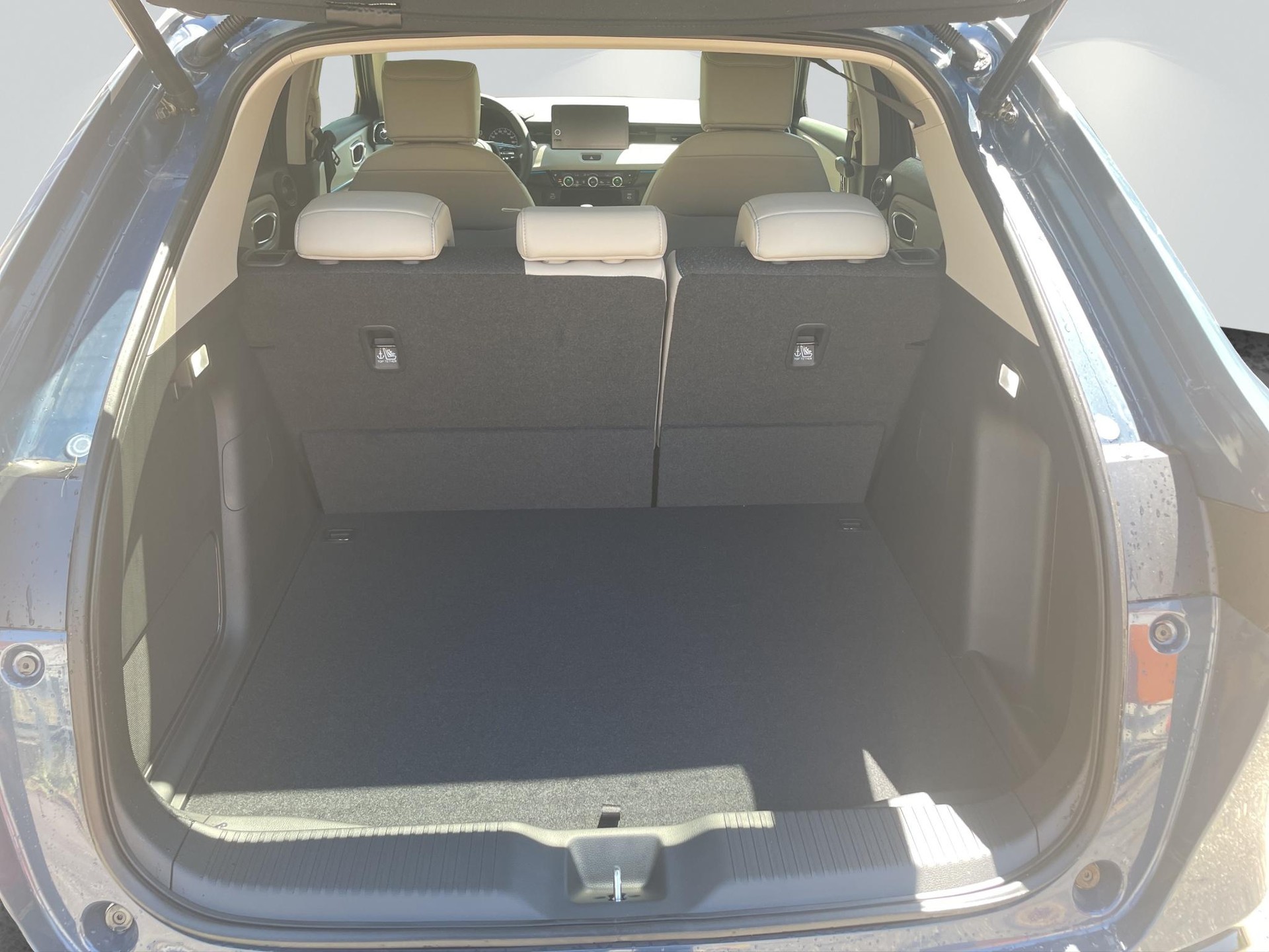 HONDA HR-V 1.5 i-MMD Advance Style-image-14