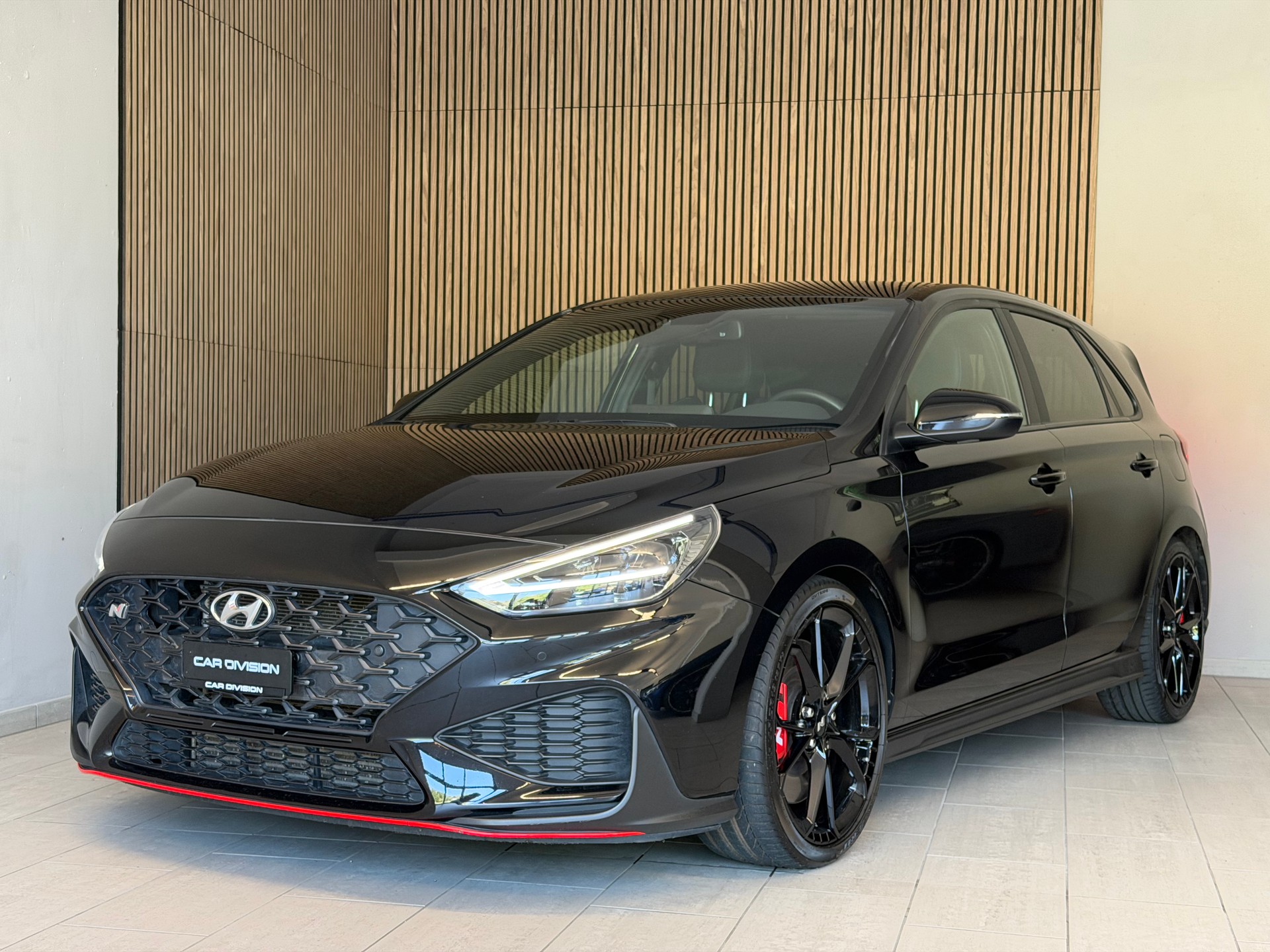 HYUNDAI i30 2.0 T-GDi N PERFORMANCE-showroom-element-1
