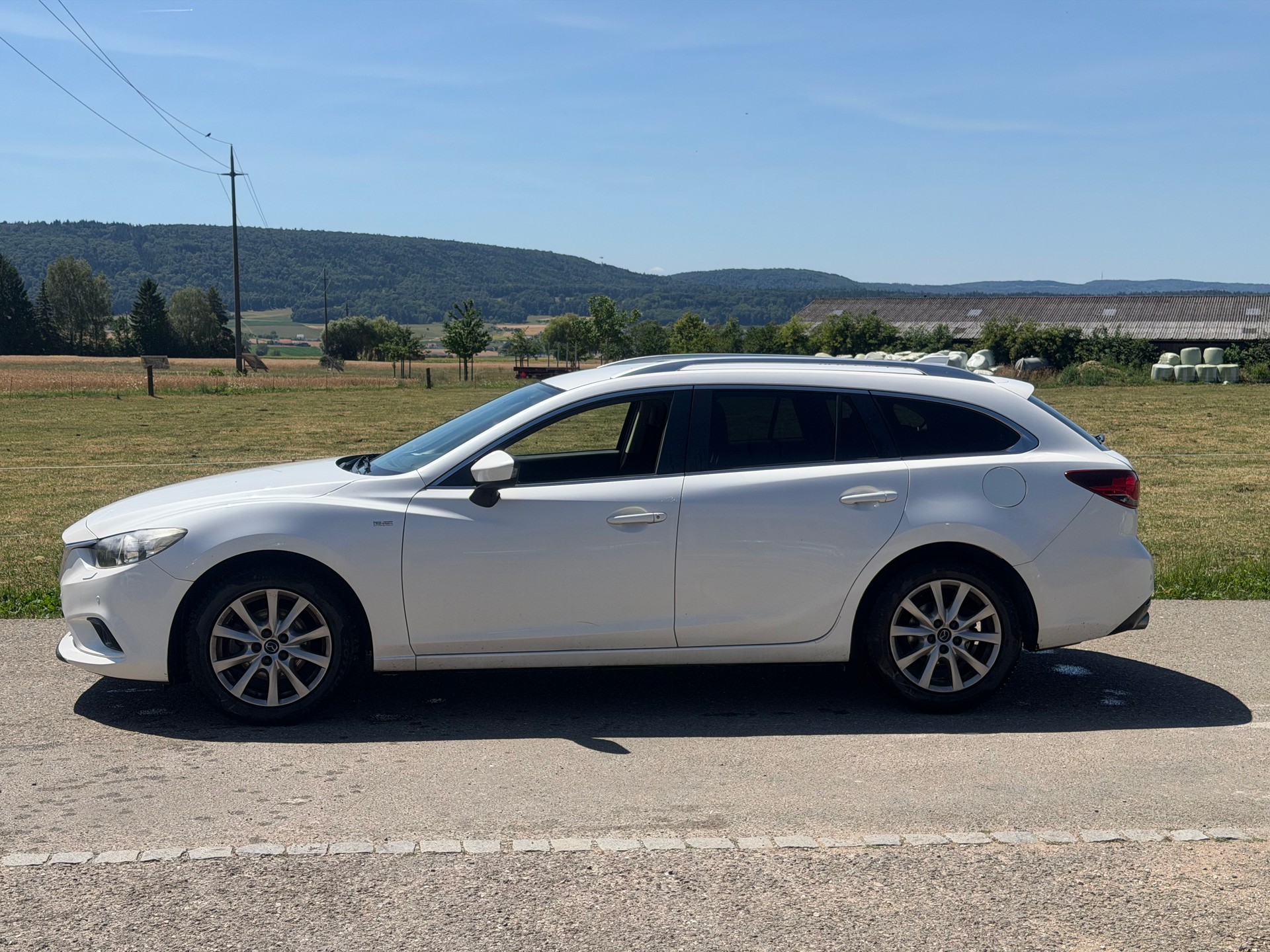 MAZDA 6 Sportwagon 2.2 D 16V Ambition-image-3