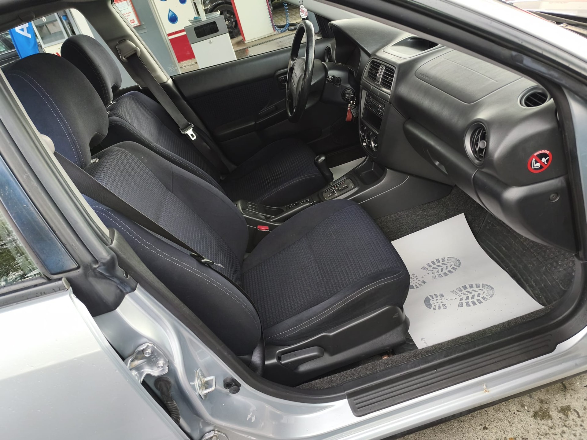 SUBARU Impreza 1.6-image-11