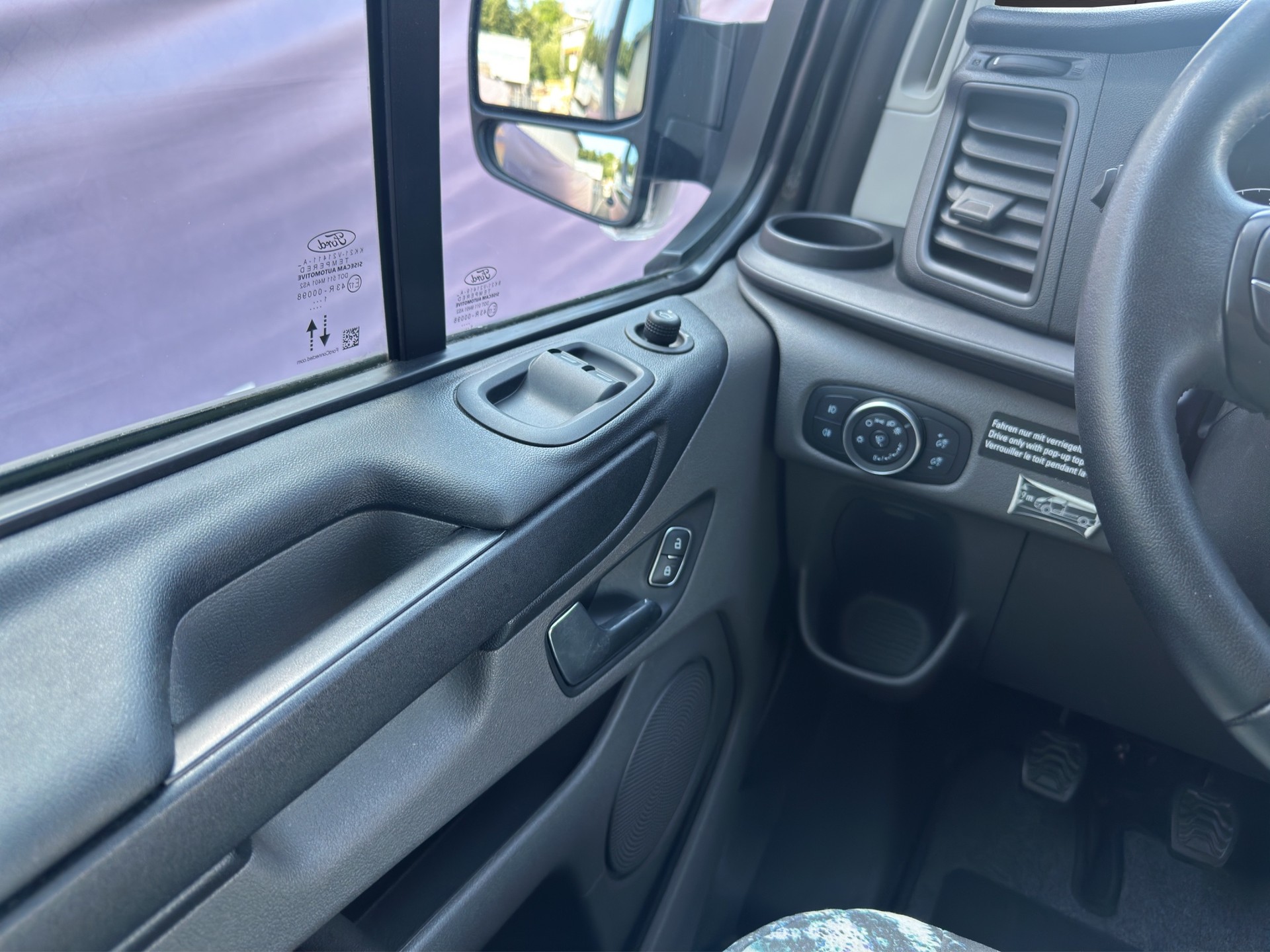 FORD Transit Custom Plus 340 L2H1 Camper NUGGET-image-10