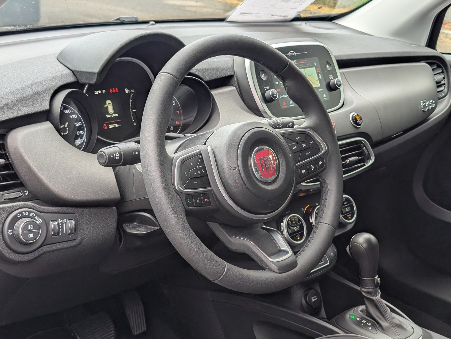 FIAT 500X 1.5 Hybrid Swiss Edition DCT-image-16