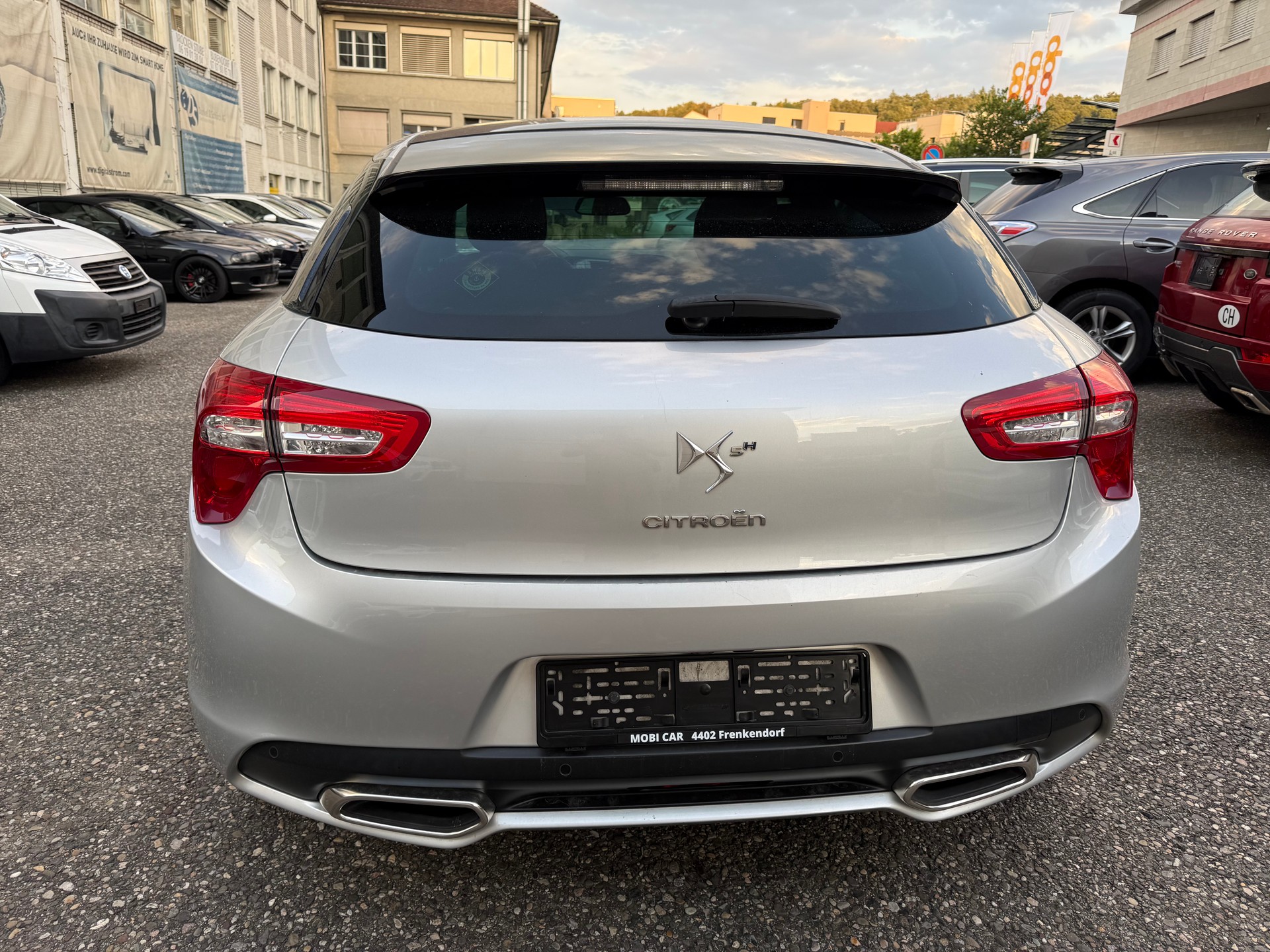 DS AUTOMOBILES DS5 HYbrid4 200 Sport Chic EGS6-image-2