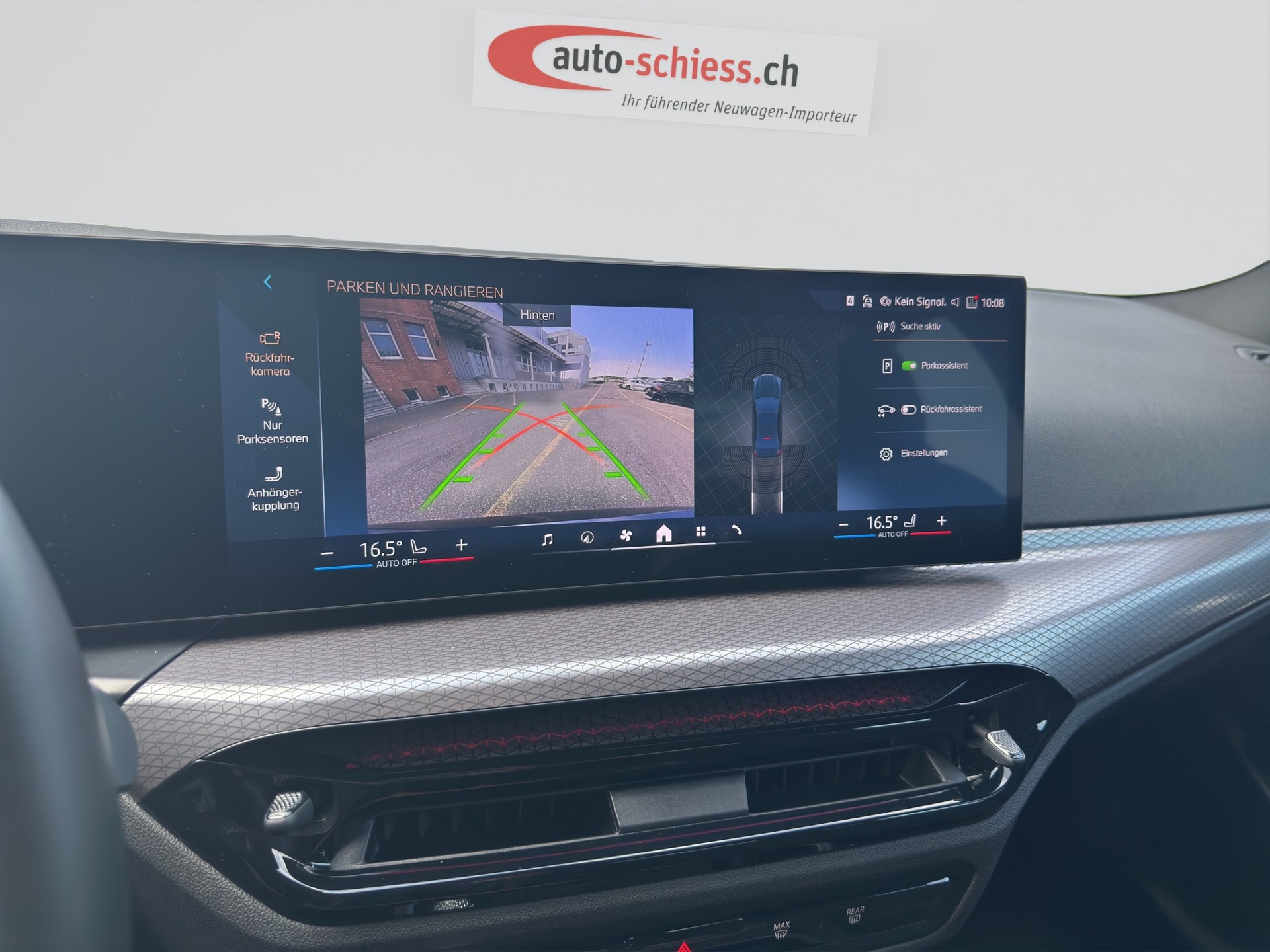 BMW 320i M Sport Pro Steptronic-image-14