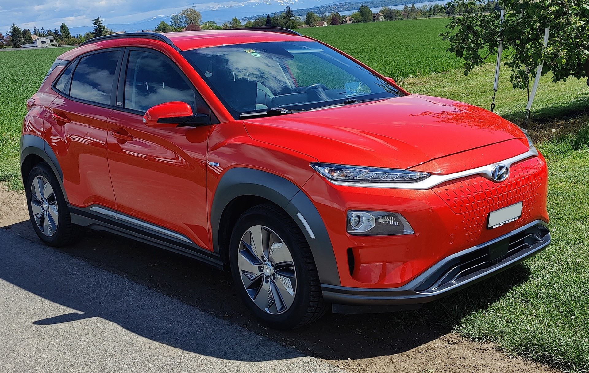HYUNDAI 64 kWh Electric Vertex