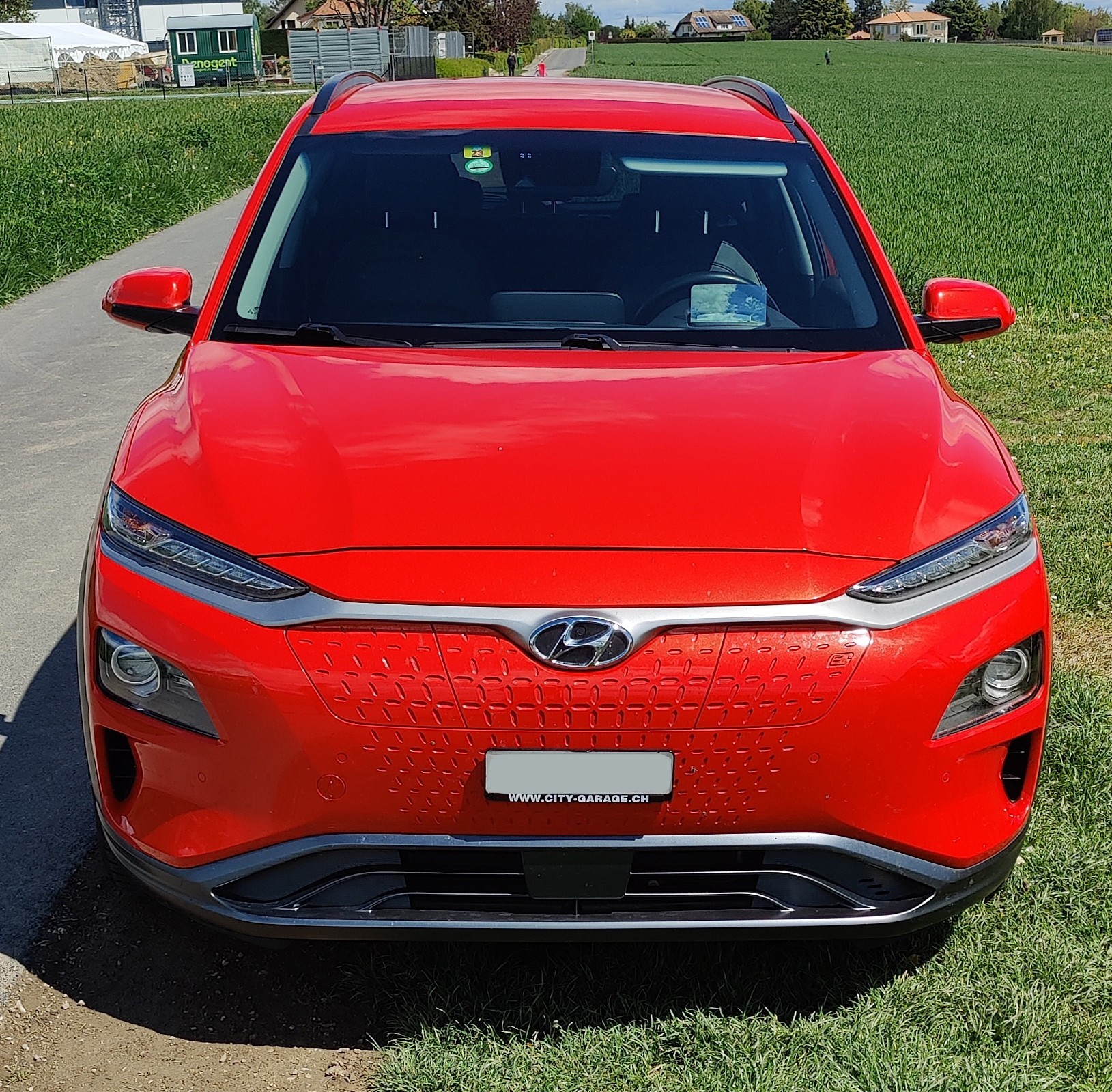HYUNDAI 64 kWh Electric Vertex-image-1