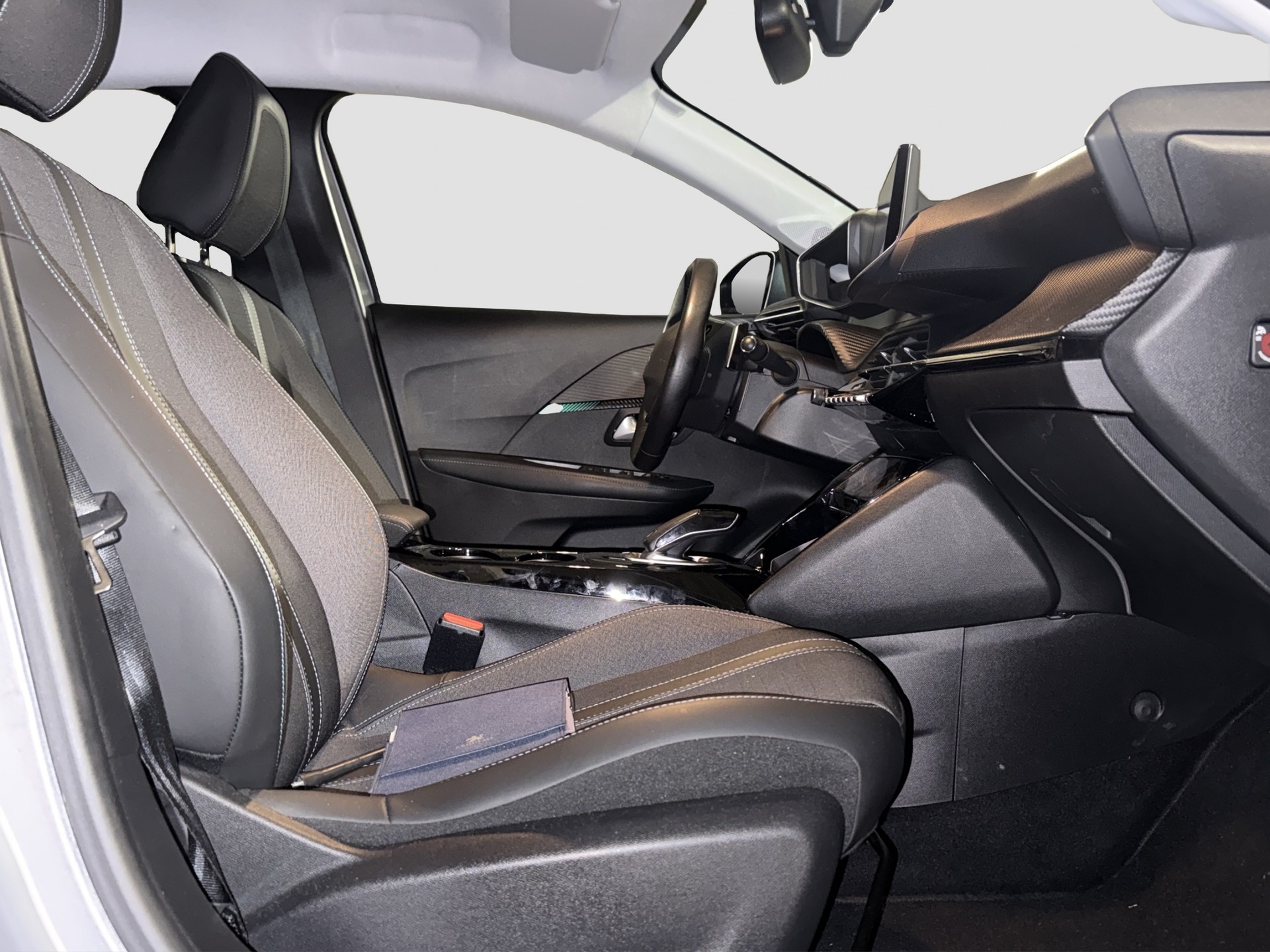 PEUGEOT 208 1.2 PureTech Allure Pack EAT8 ** Frisch ab MFK und Service **-image-10