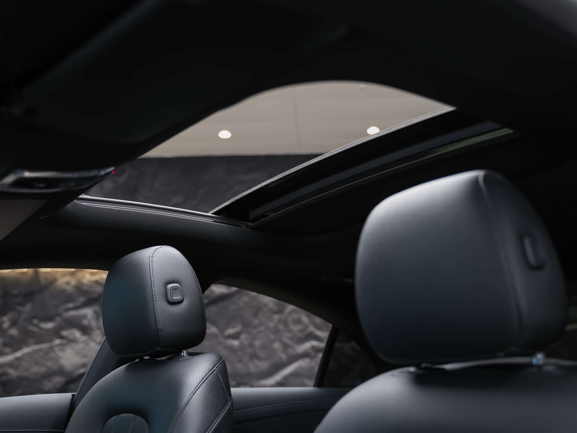 MERCEDES-BENZ CLA 250 Progressive 7G-DCT *Massage*Sitzlüftung*Panorama*Head-Up*AMG Felgen*-image-10