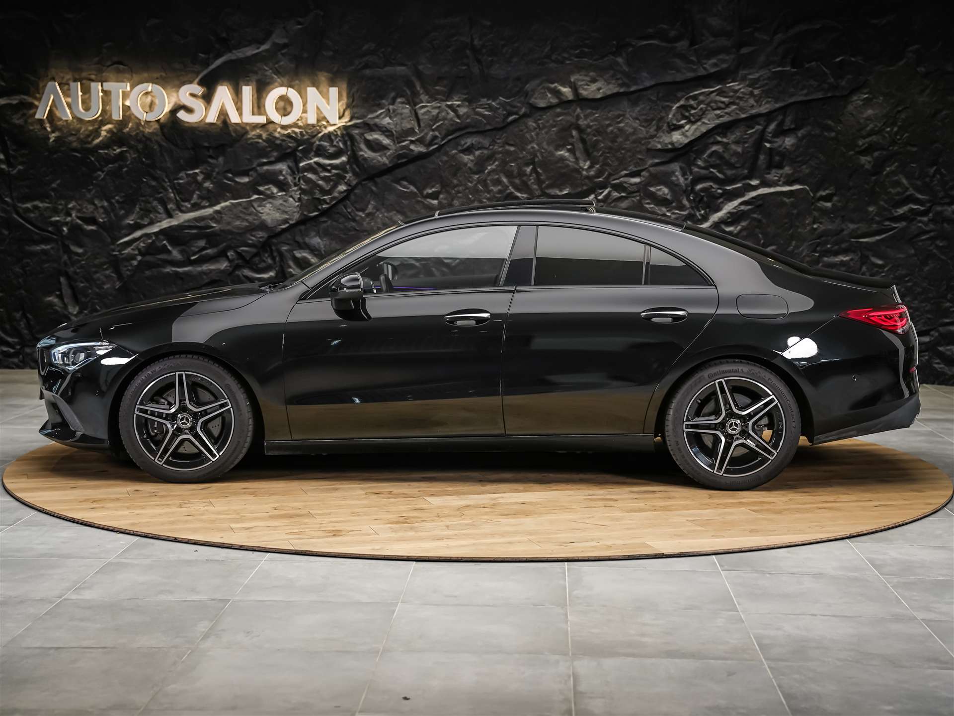 MERCEDES-BENZ CLA 250 Progressive 7G-DCT *Massage*Sitzlüftung*Panorama*Head-Up*AMG Felgen*-showroom-element-1