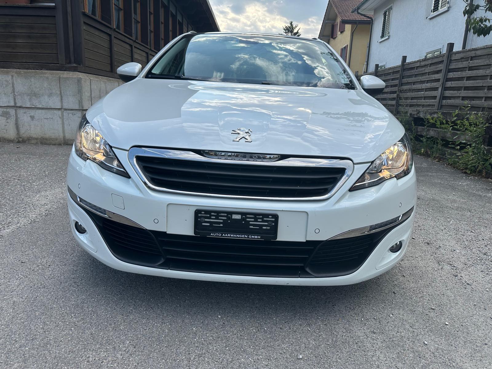 PEUGEOT 308 SW 1.2 THP Allure Automatic-image-4