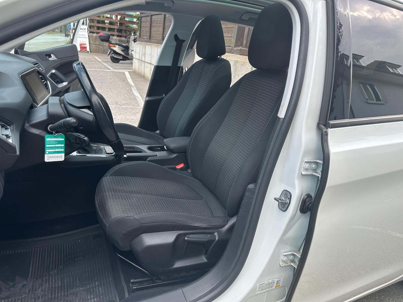PEUGEOT 308 SW 1.2 THP Allure Automatic-image-8