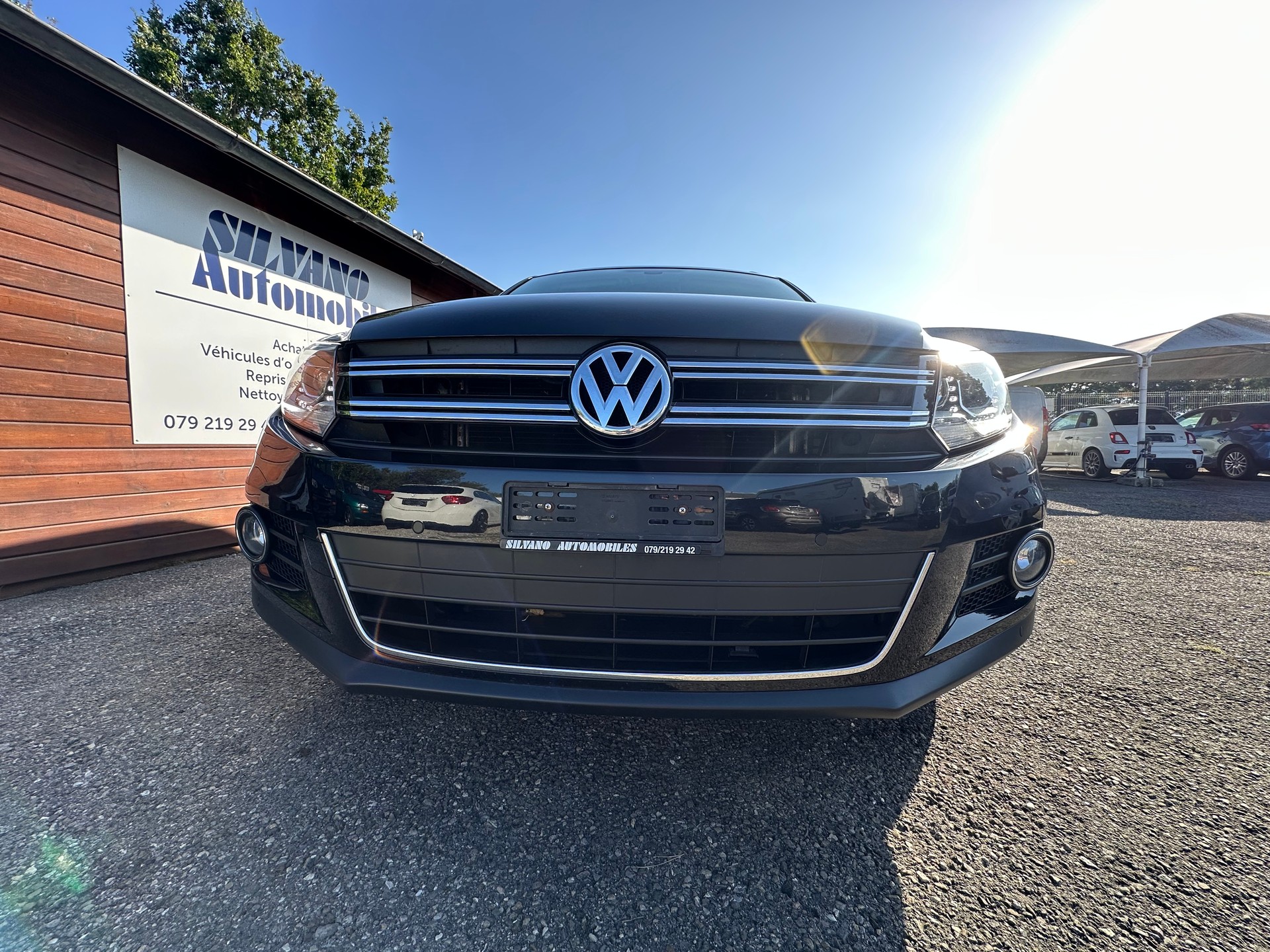 VW Tiguan 2.0 TSI Design 4Motion DSG-showroom-element-3