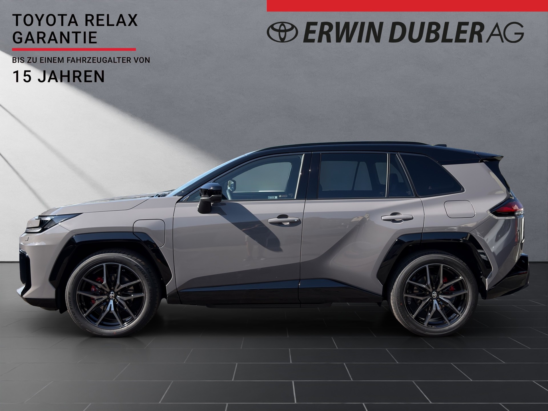 TOYOTA RAV4 2.5 Plug-In-Hybrid GR Sport-showroom-element-1