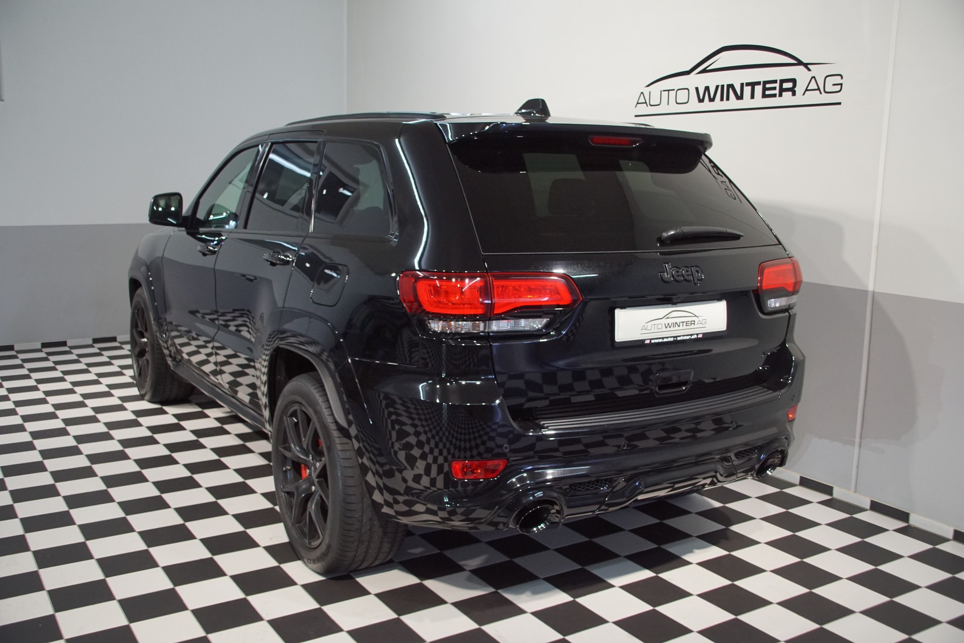 JEEP Grand Cherokee 6.4 V8 HEMI SRT8 Automatic-image-9
