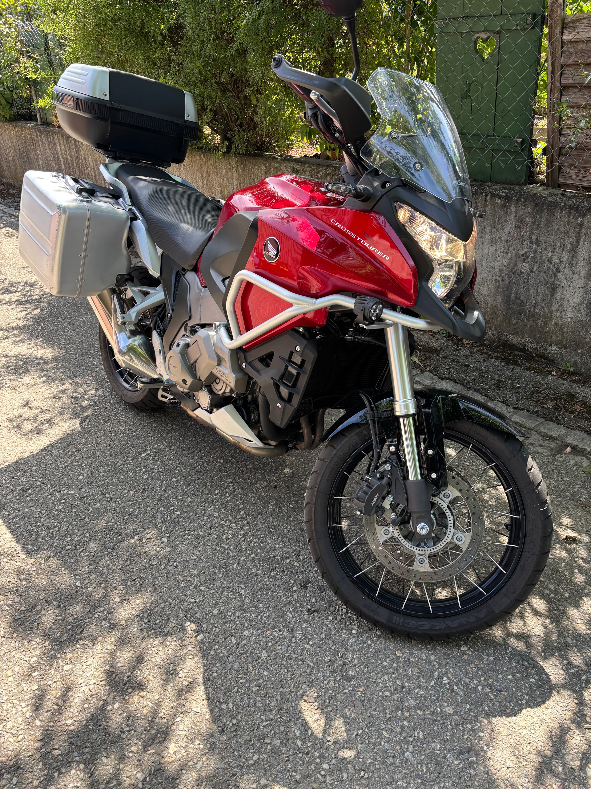 HONDA VFR 1200 X DTC-image-11