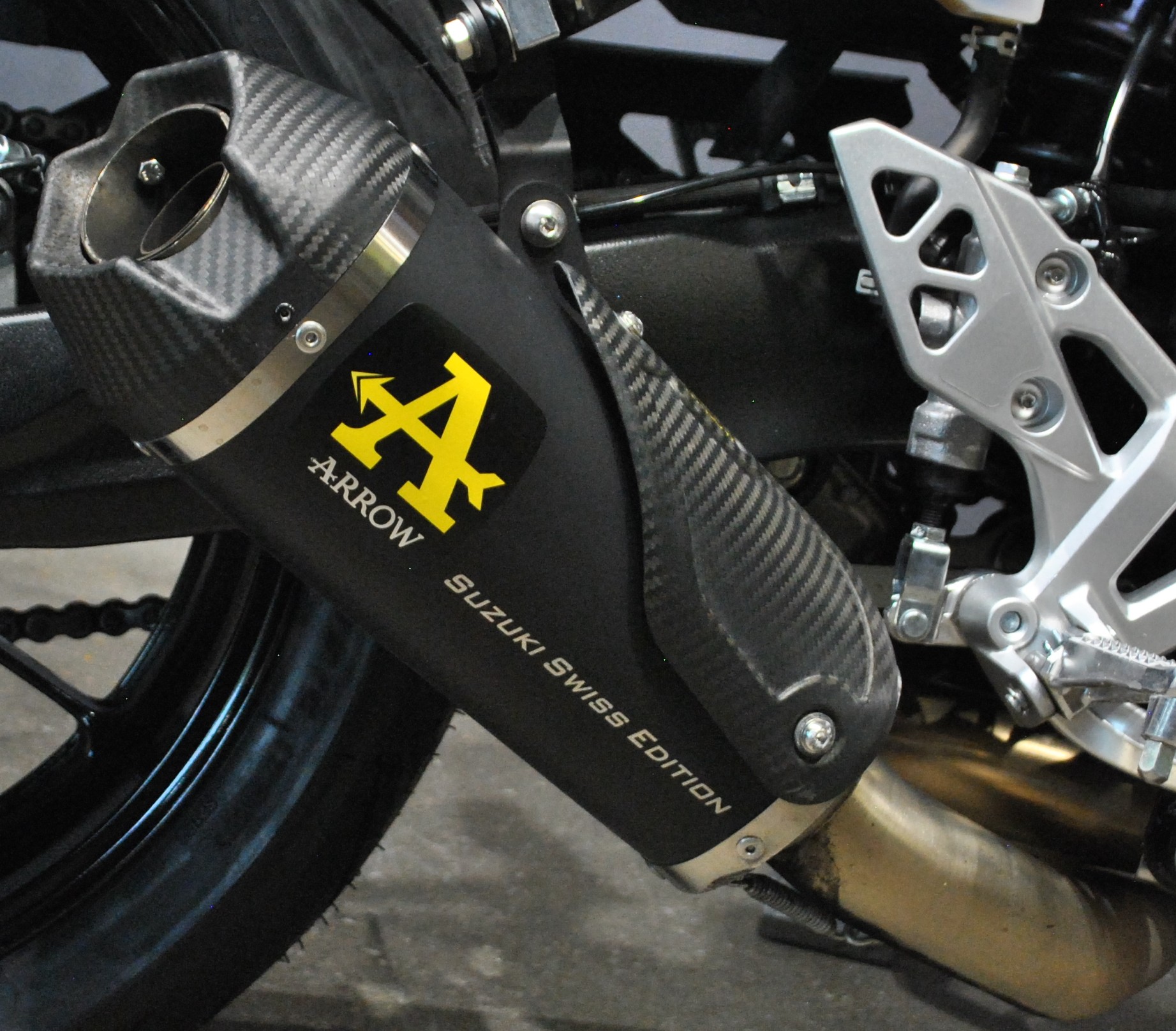 SUZUKI GSX 8 R (35kW)-image-7