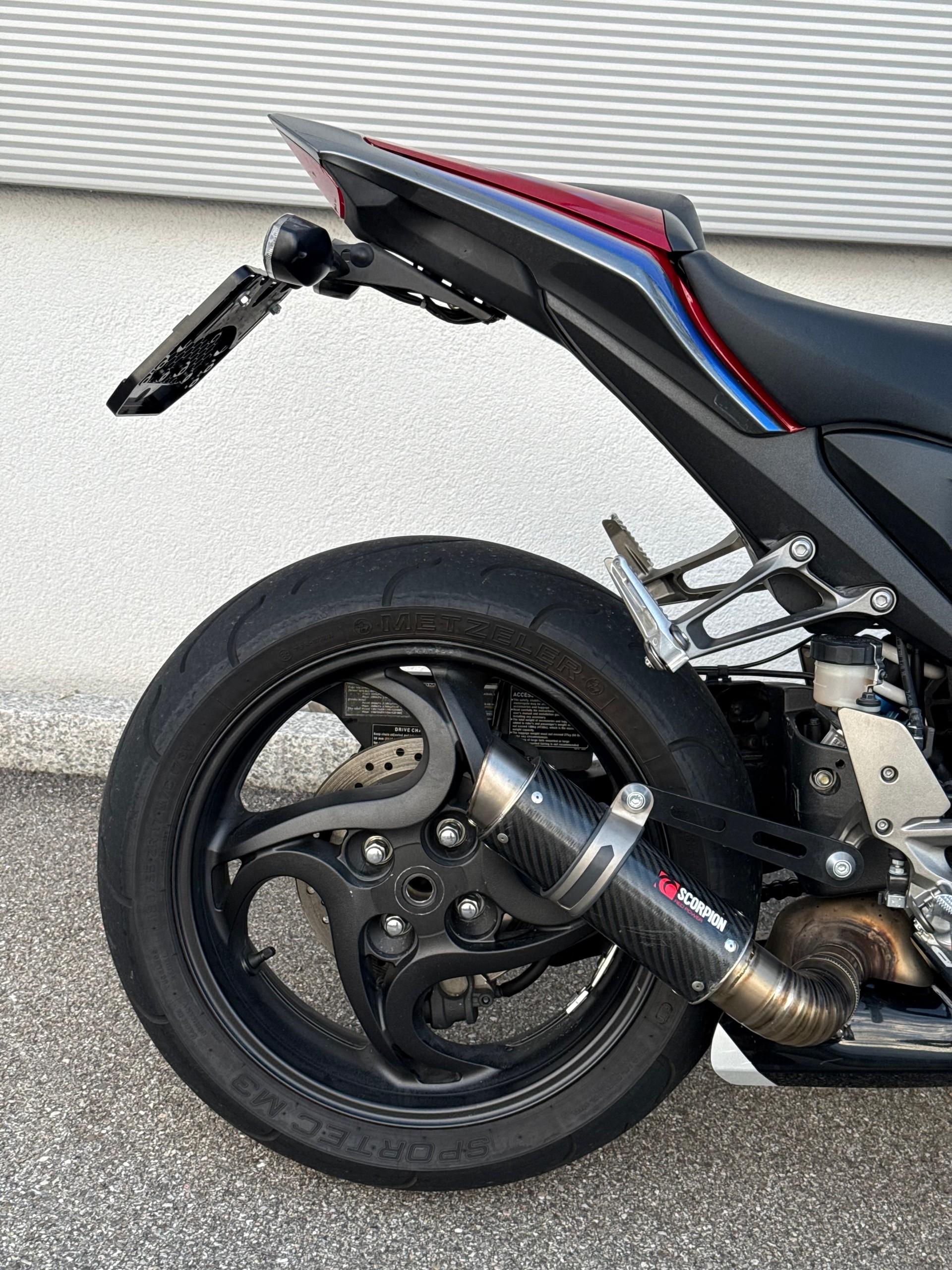HONDA CB 1000 R ABS-image-5
