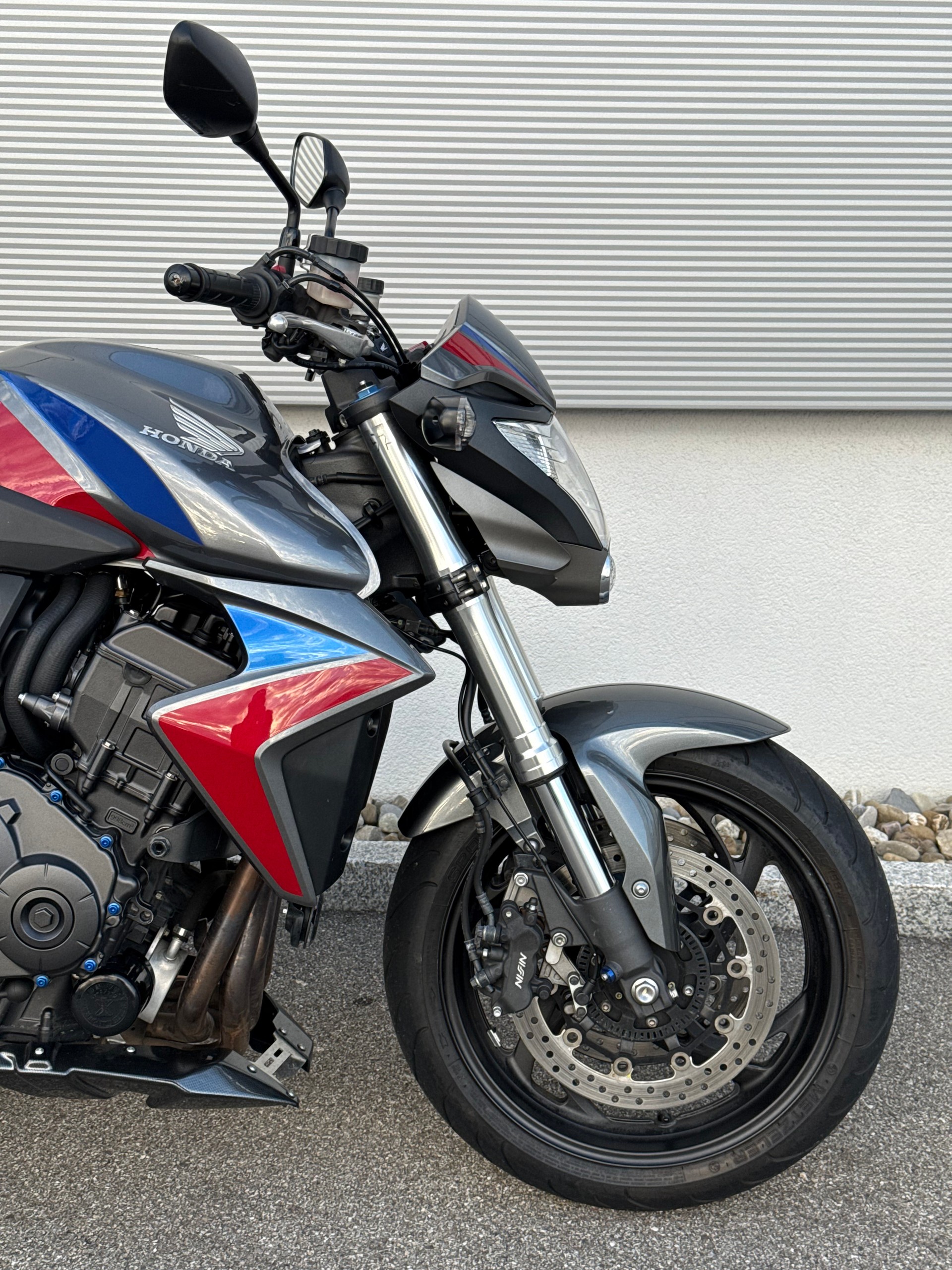 HONDA CB 1000 R ABS-image-3