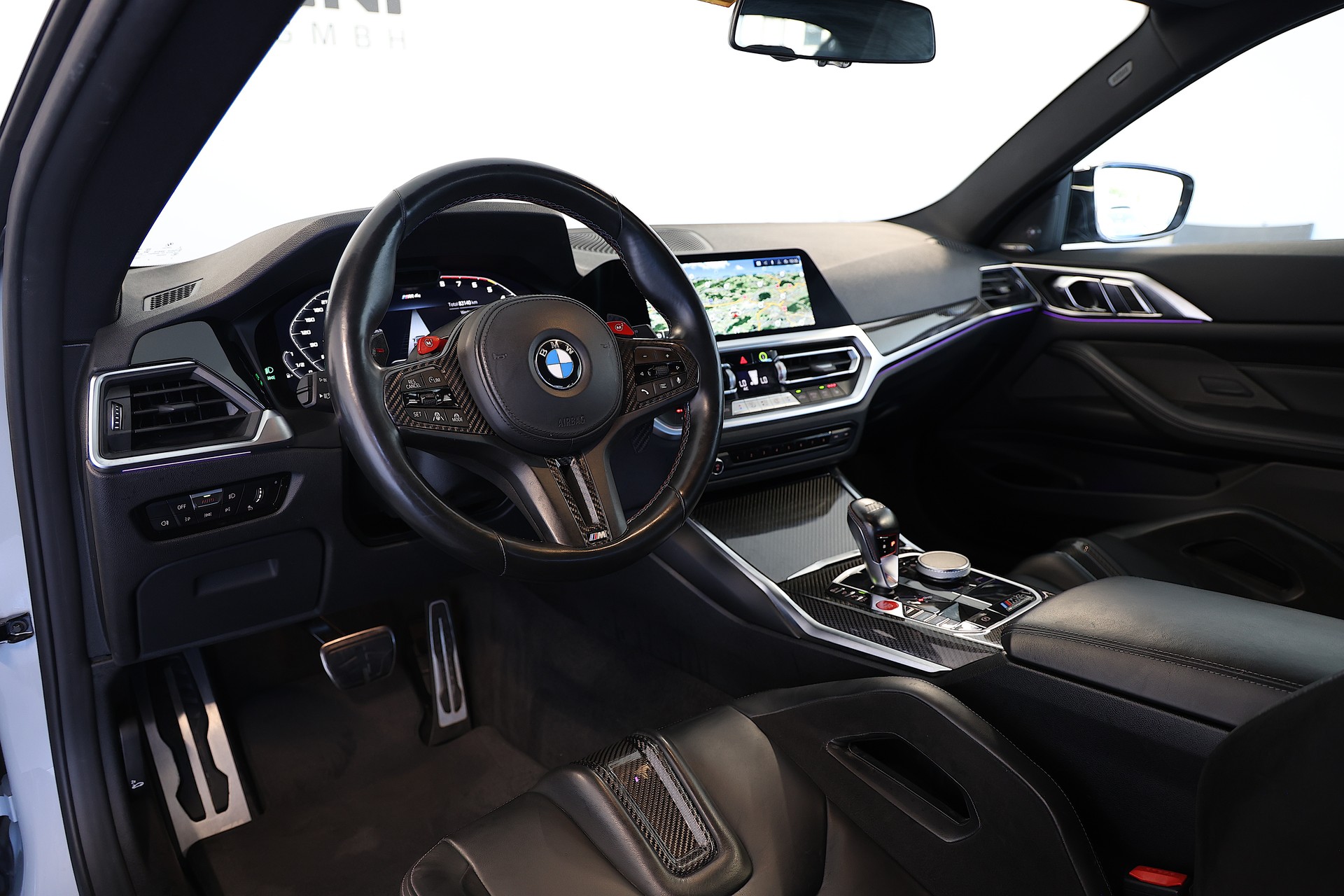 BMW M4 Competition Coupé *CH-Fahrzeug* *Voll-Carbon* *Schalensitze*-image-10