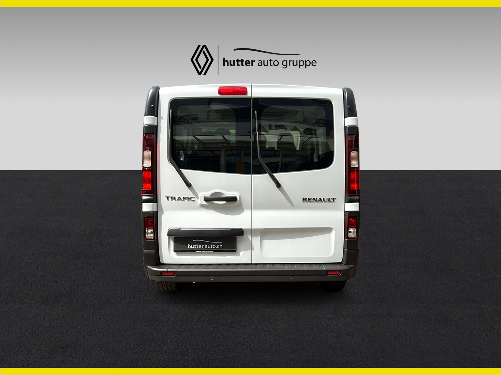 RENAULT Trafic Passenger-image-6
