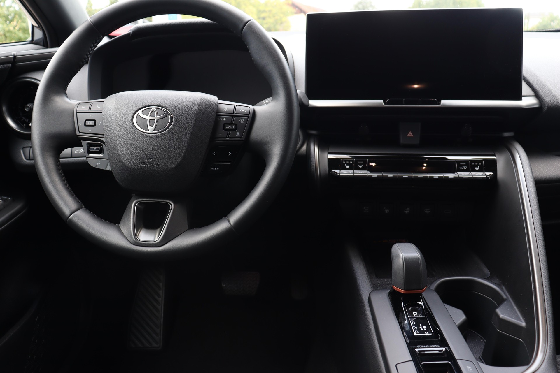 TOYOTA C-HR 2.0 HEV Trend 4x4-image-9
