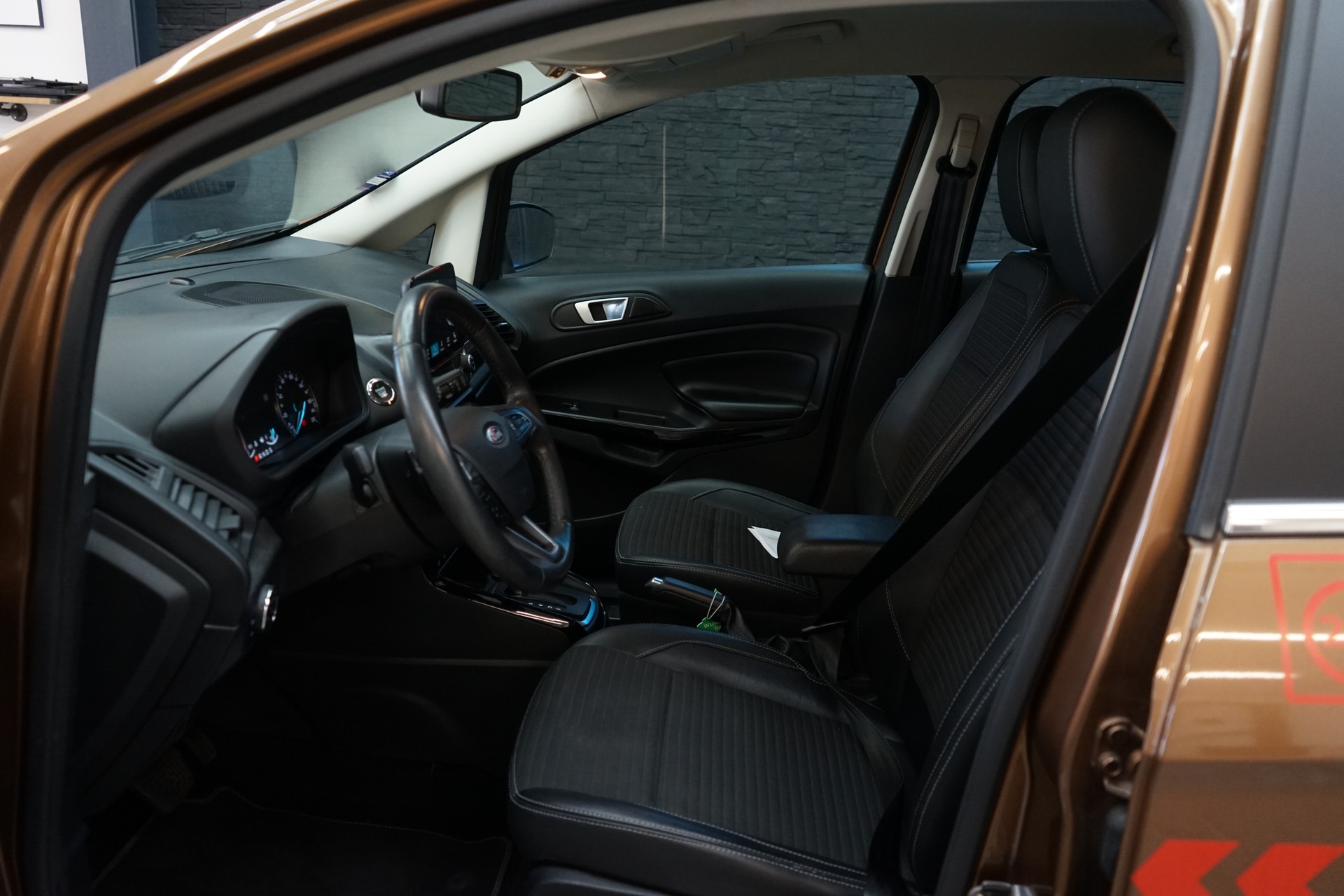 FORD EcoSport 1.0 SCTi Trend Automat-showroom-element-3