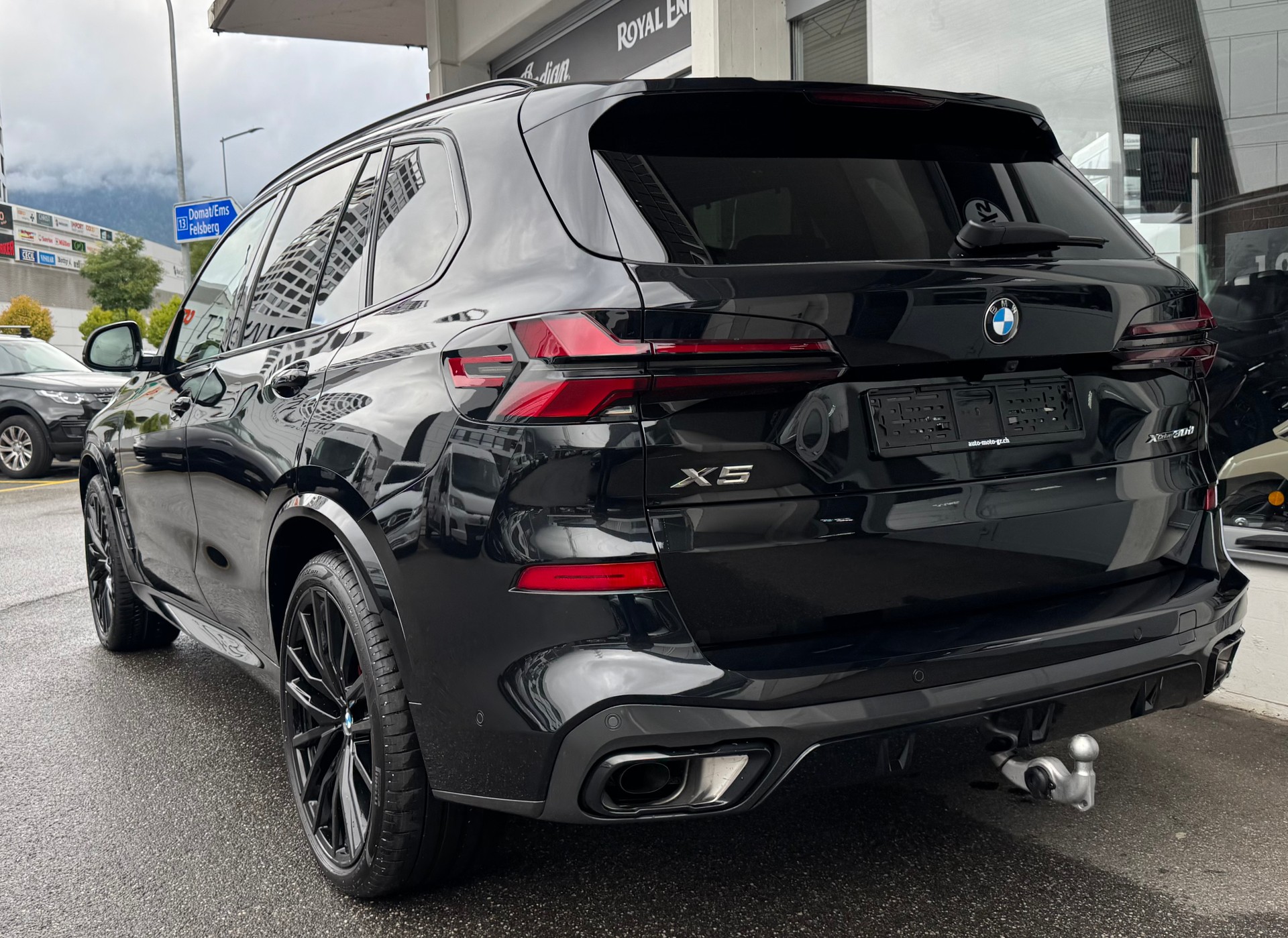 BMW X5 xDrive 48V 30d M Sport Pro Steptronic-showroom-element-3
