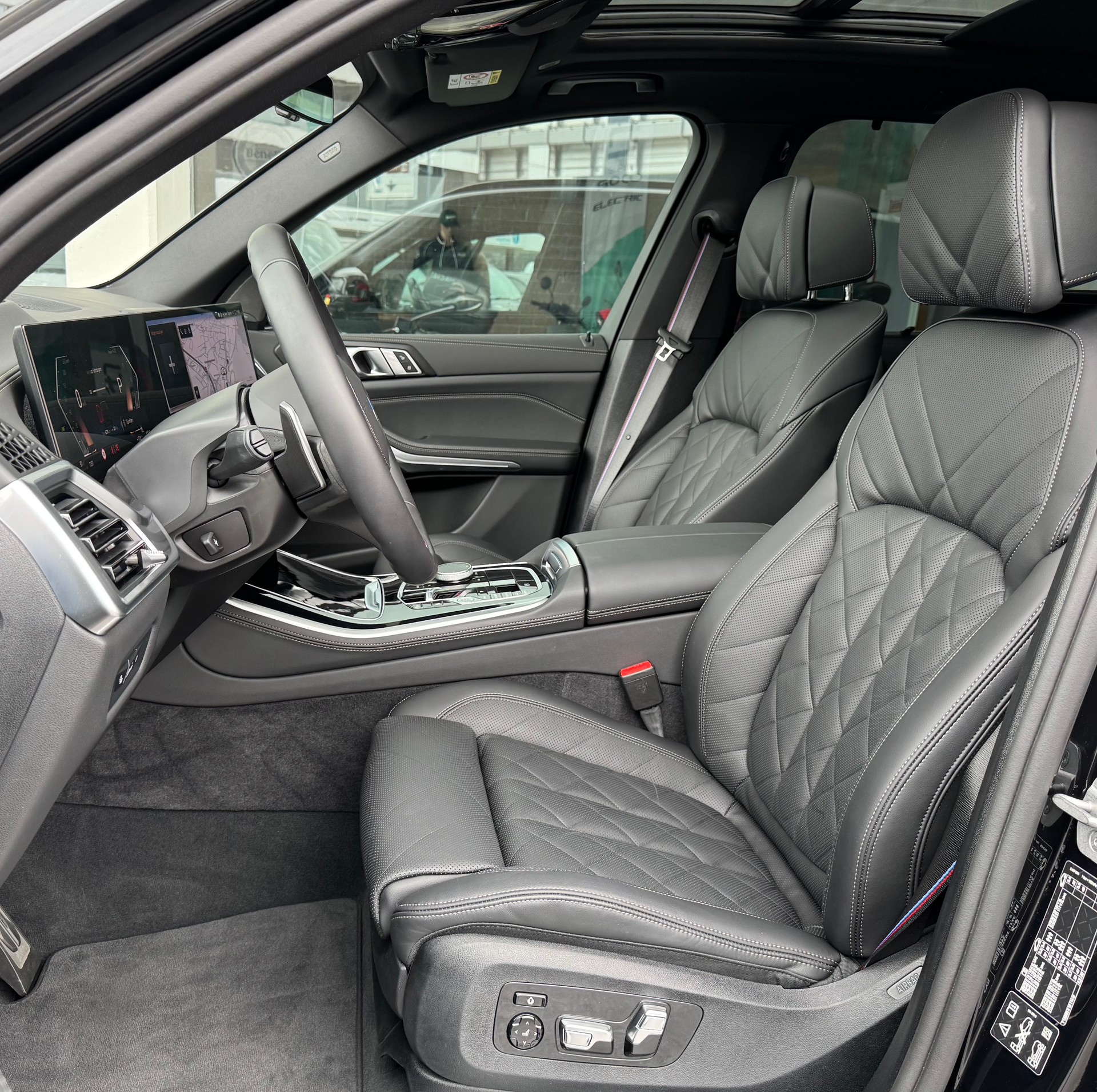 BMW X5 xDrive 48V 30d M Sport Pro Steptronic-image-7