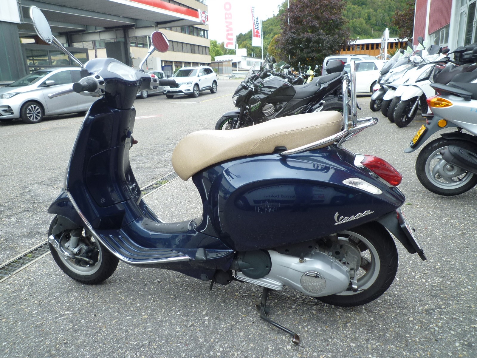 PIAGGIO Vespa 125 Primavera i.e. 3V-image-1