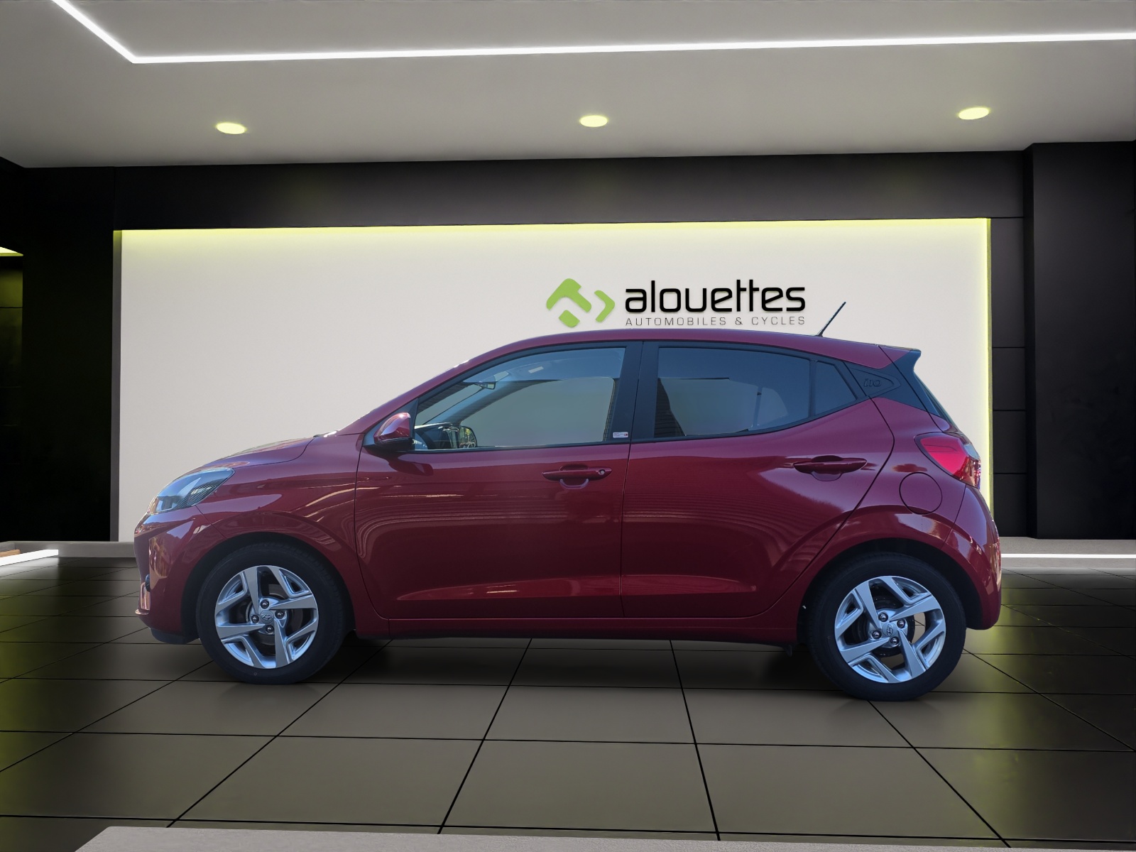 HYUNDAI i10 1.2 Amplia Automat-showroom-element-1
