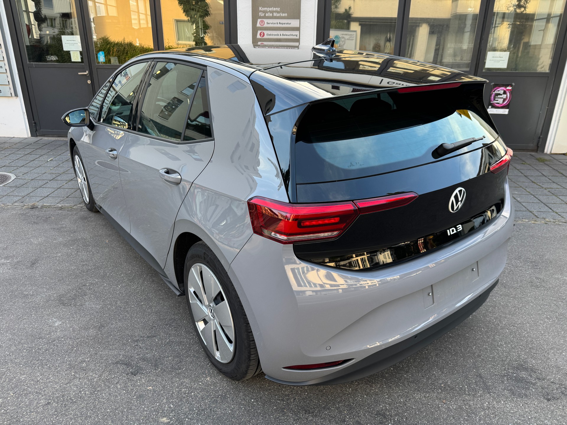 VW ID.3 Pro 58 kWh Pro-image-5