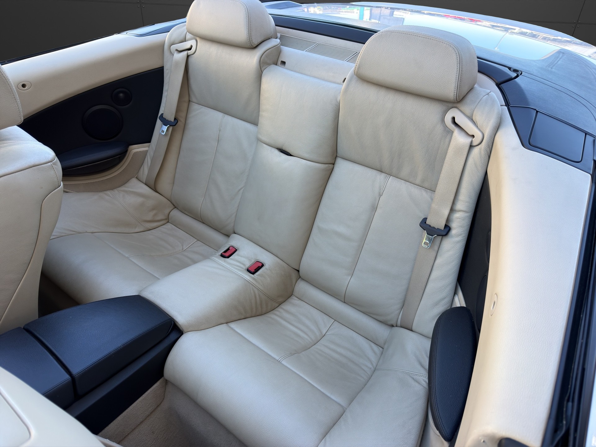 BMW 650i Cabrio Steptronic Frisch MFK 367 PS Einzigartig-image-14