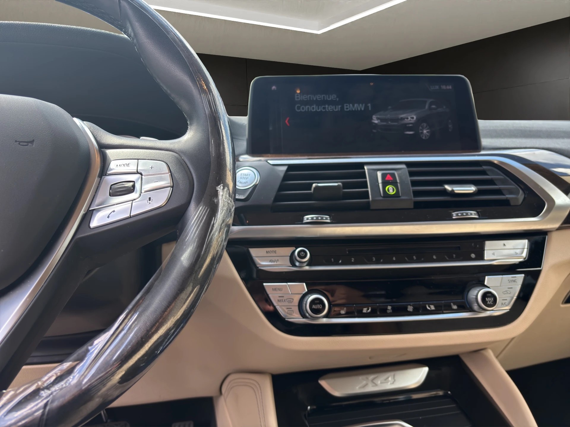 BMW X4 xDrive 30i xLine Steptronic-image-13