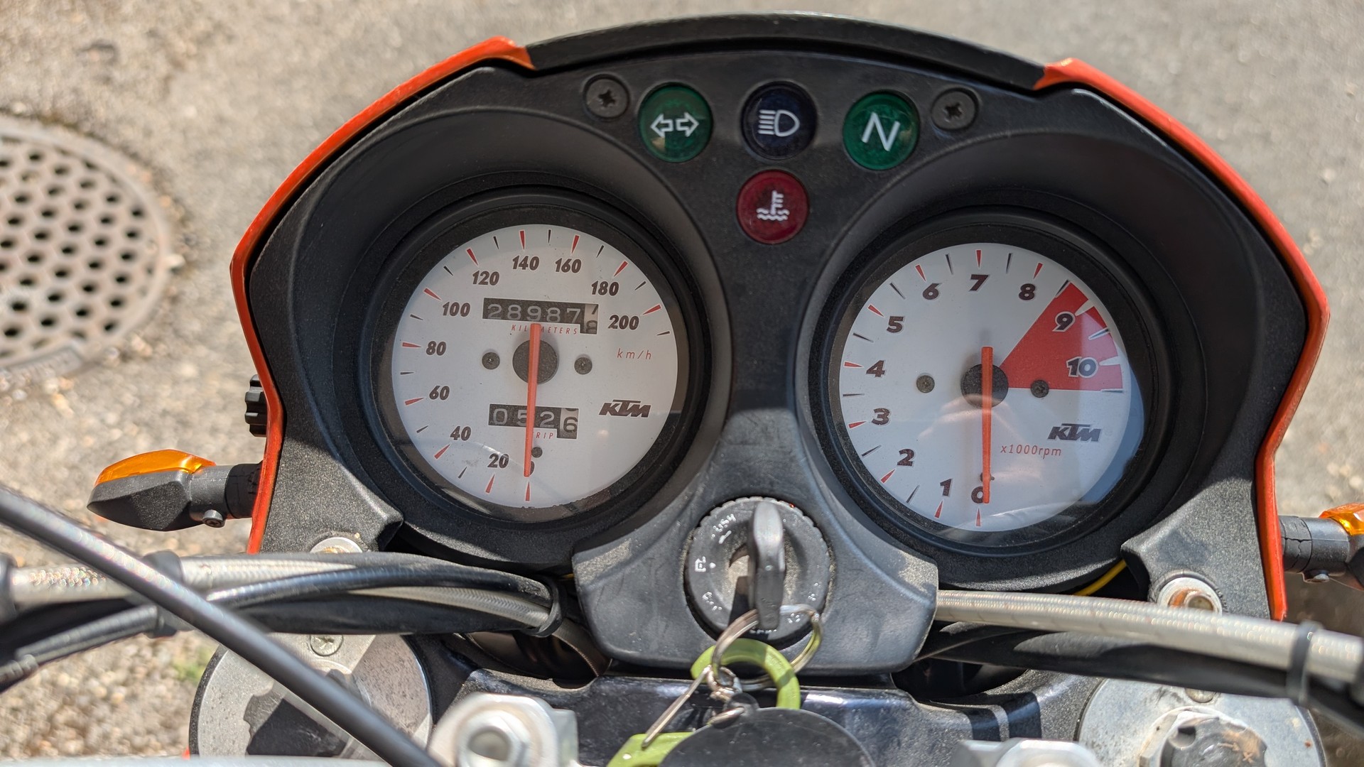 KTM 640 Duke-E II-image-2