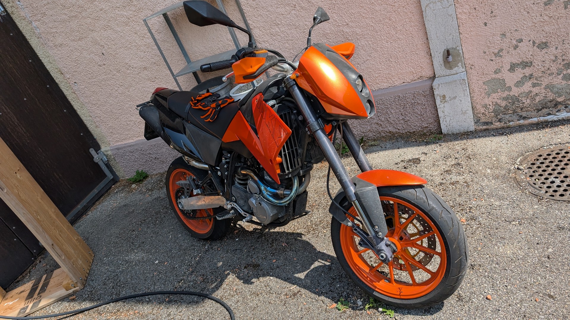 KTM 640 Duke-E II-image-0