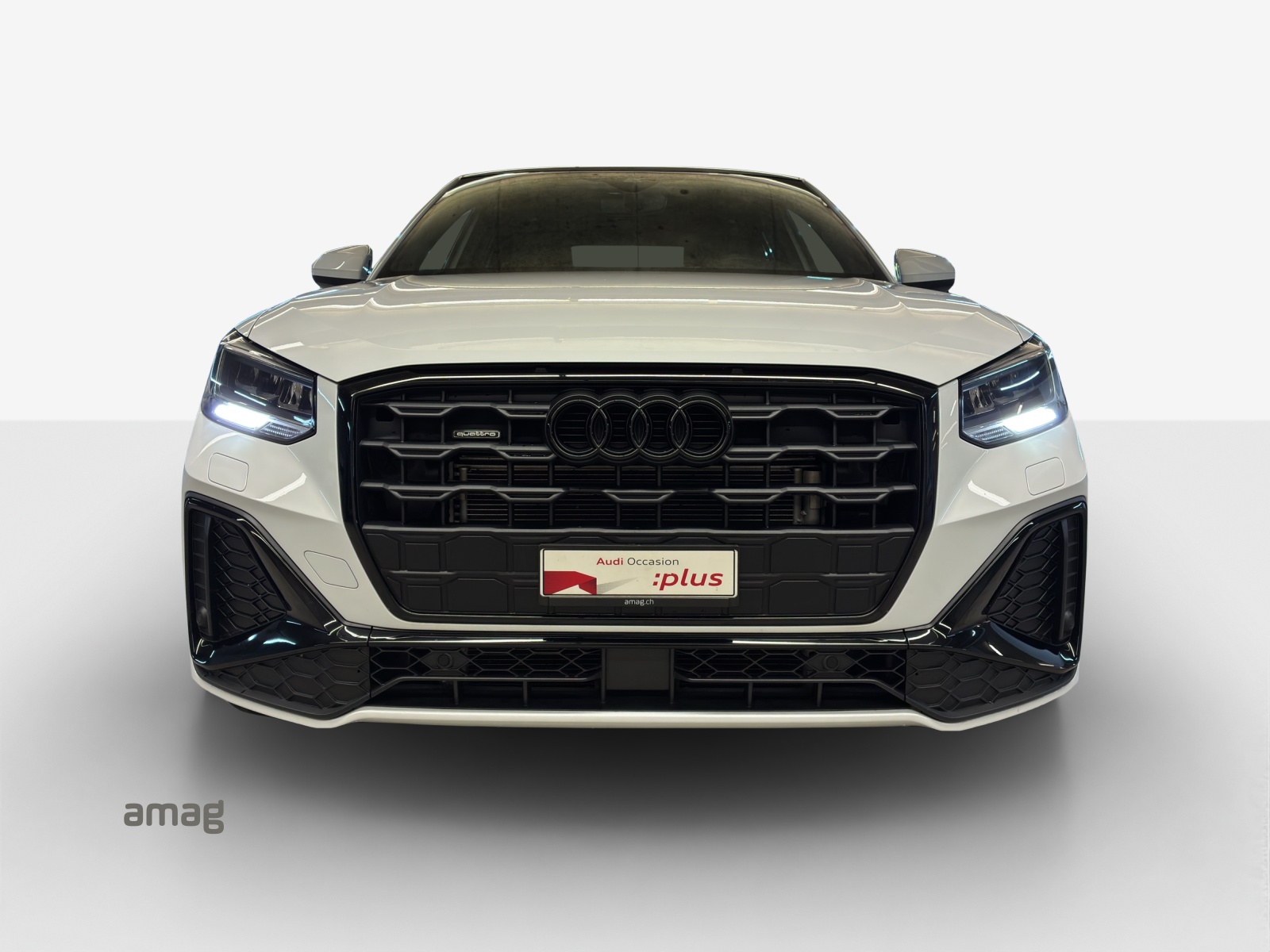 AUDI Q2 40 TFSI S line Attraction quattro S-tronic-image-6