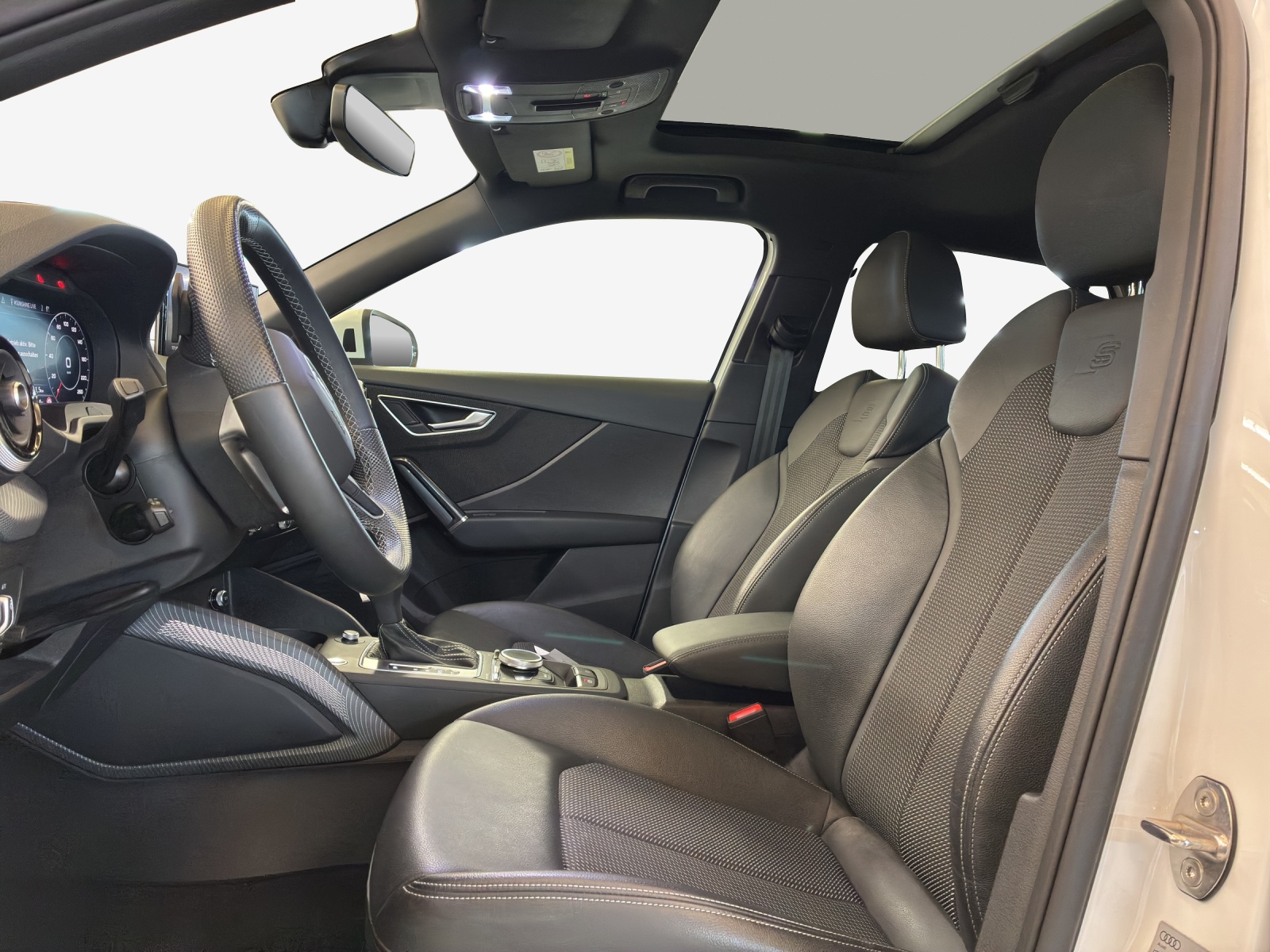 AUDI Q2 40 TFSI S line Attraction quattro S-tronic-image-7