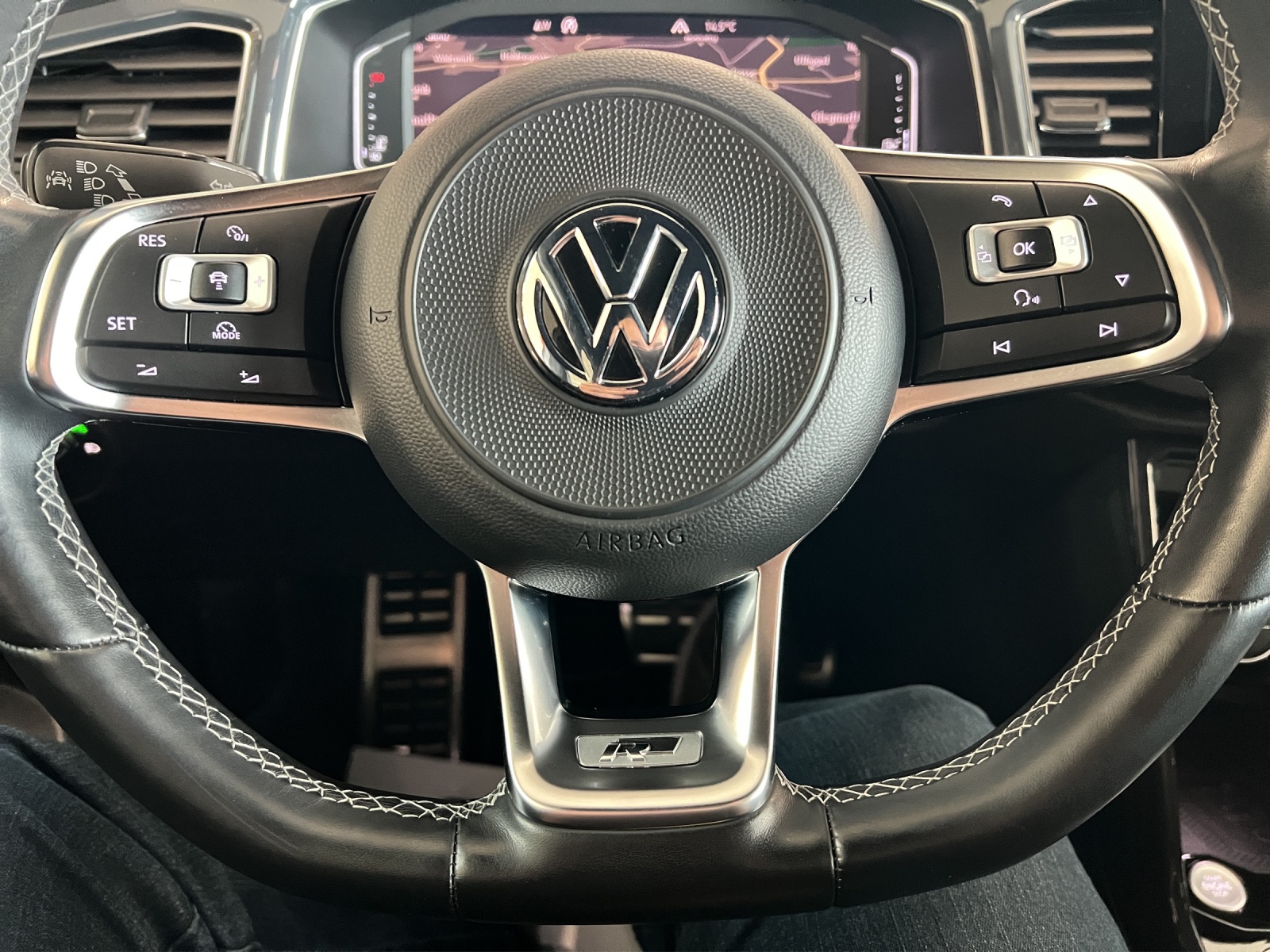 VW T-Roc 2.0 TSI Sport DSG 4Motion-image-17