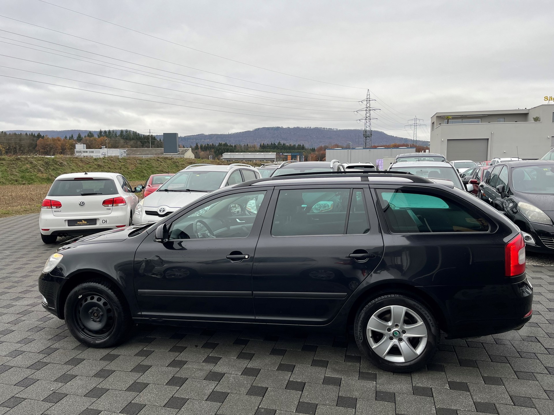 SKODA Octavia Combi 1.8 TSI Ambition 4x4-image-6